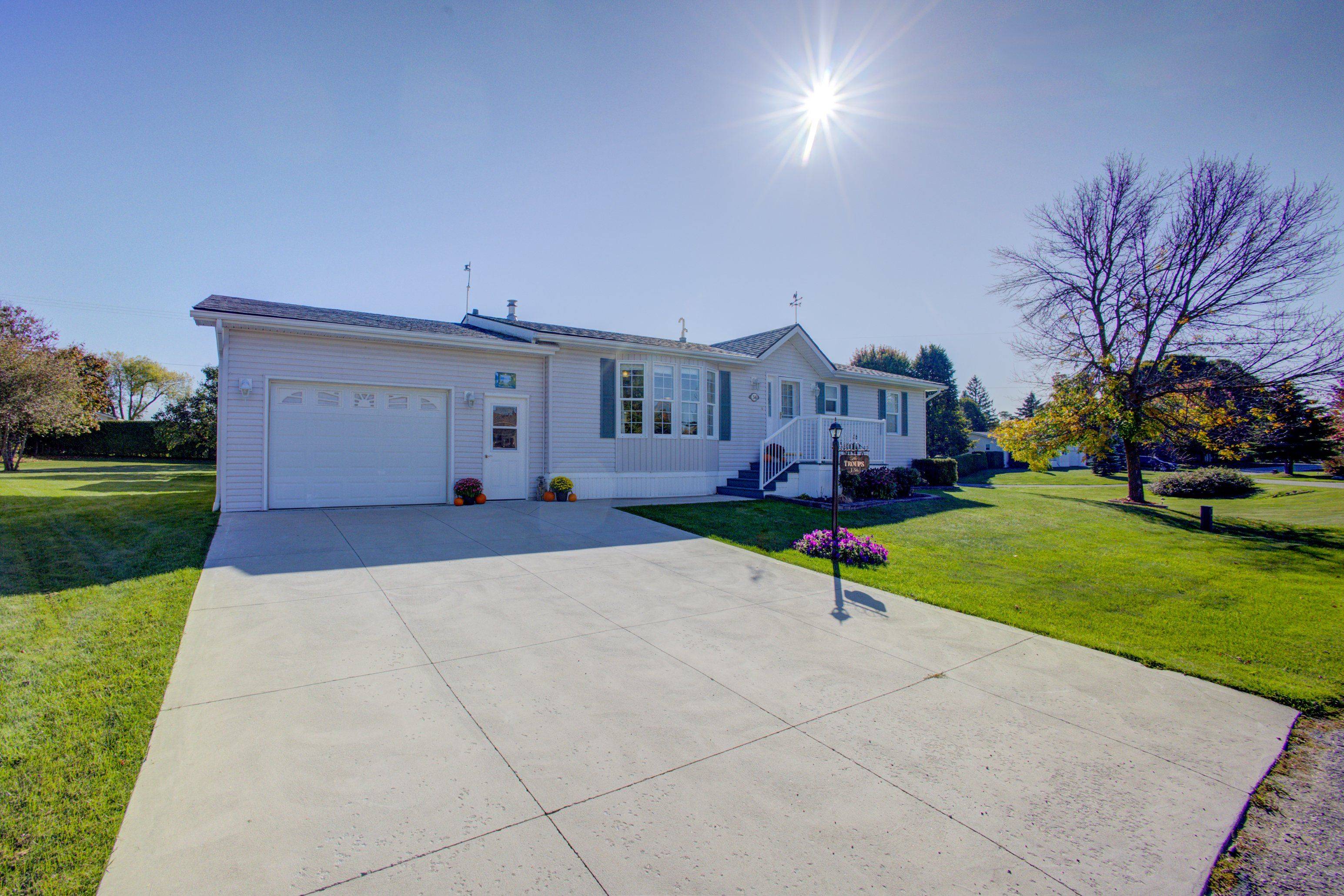 Minto, ON N0G 1M0,56-6512 Minto Line 12 RD