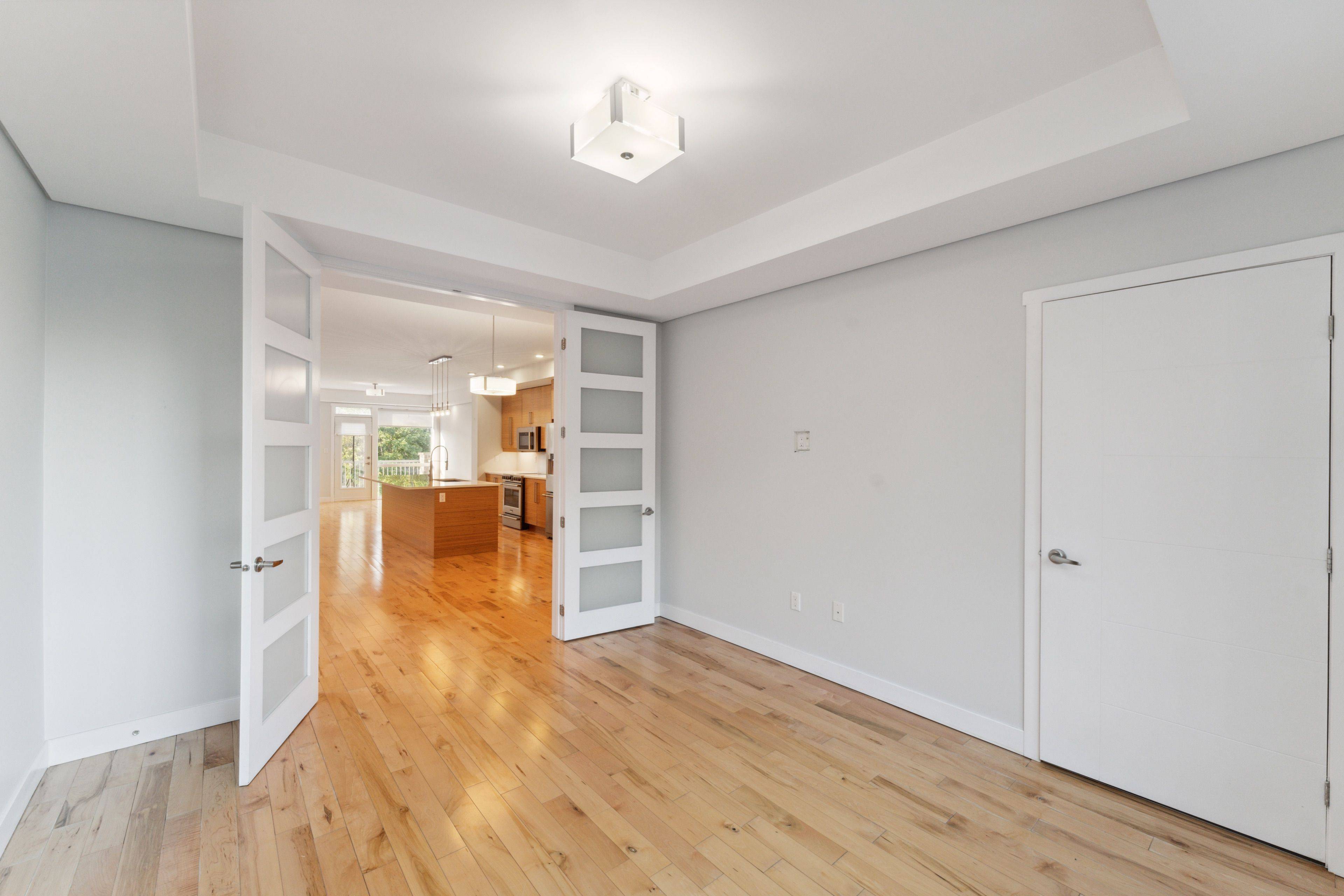 Overbrook - Castleheights And Area, ON K1K 1L1,36 Ontario ST