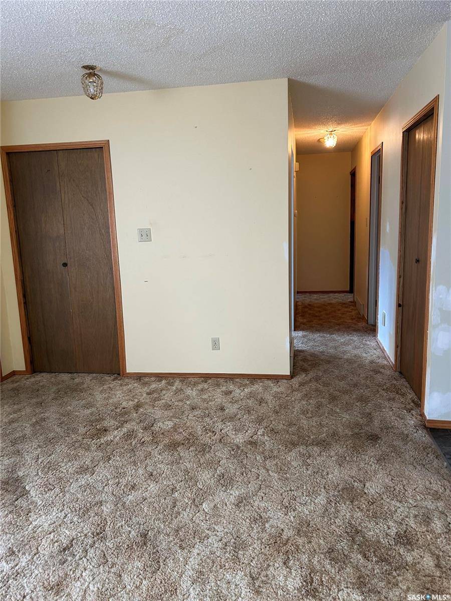 Chaplin, SK S0H 0V0,122 1st STREET