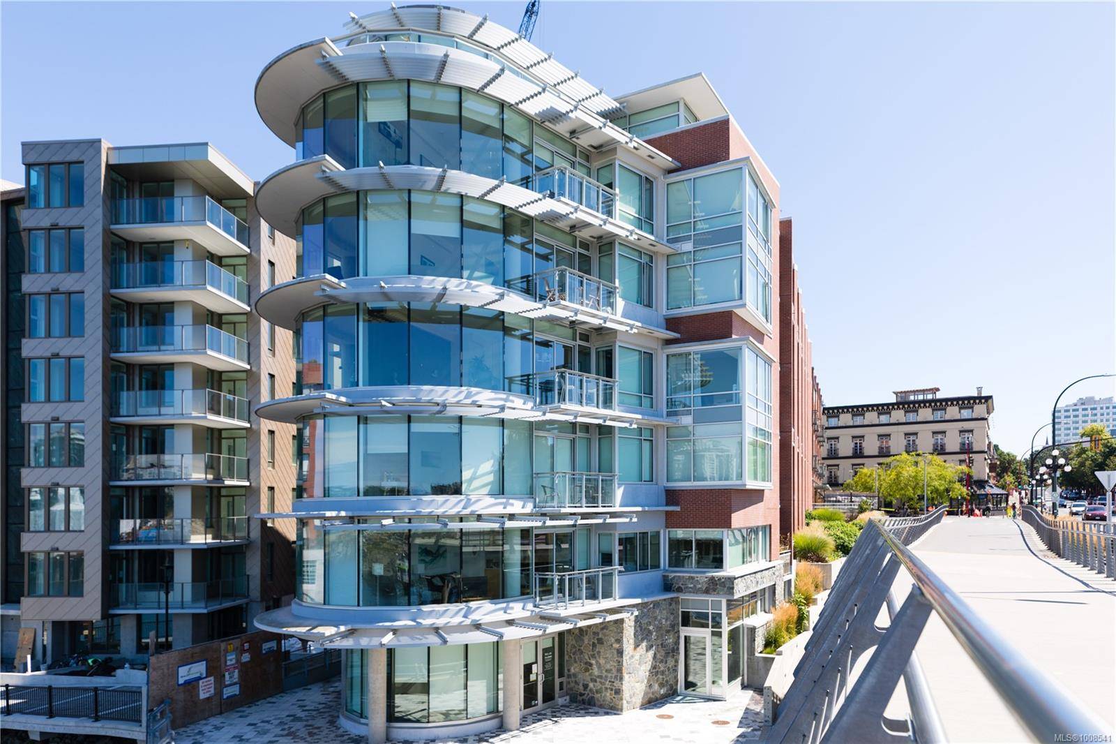 Victoria, BC V8W 3C6,456 Pandora Ave #M11