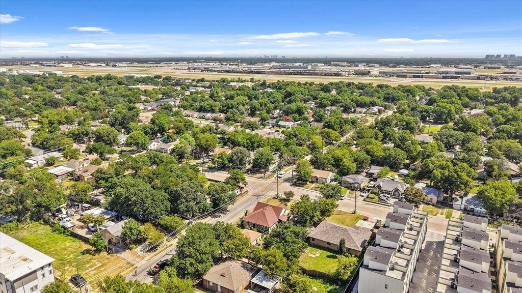 Dallas, TX 75235,7225 Mohawk Drive