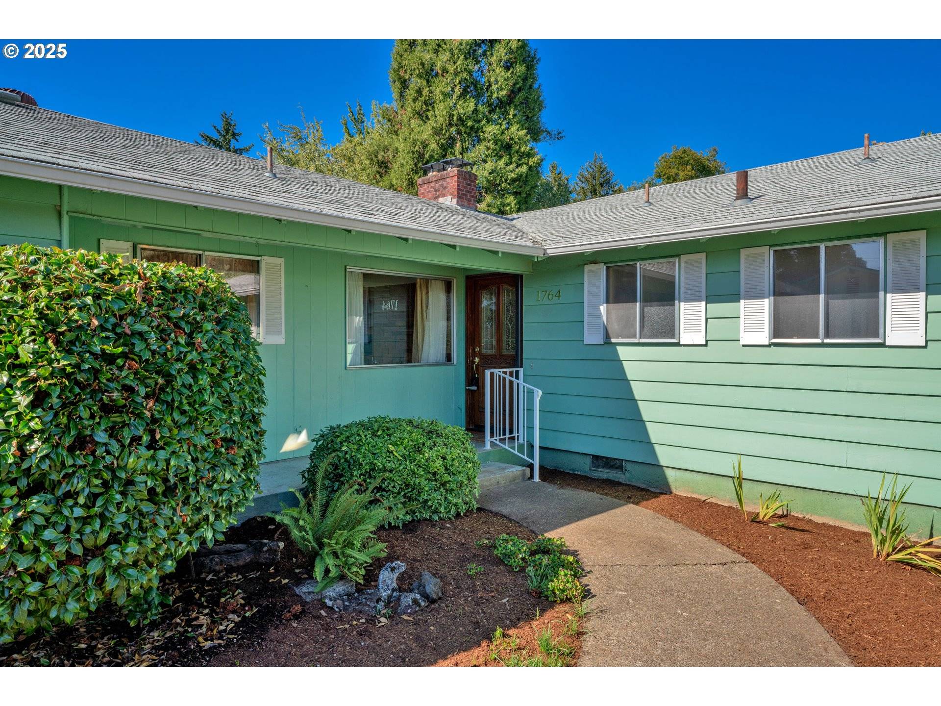 Eugene, OR 97404,1764 DALTON DR