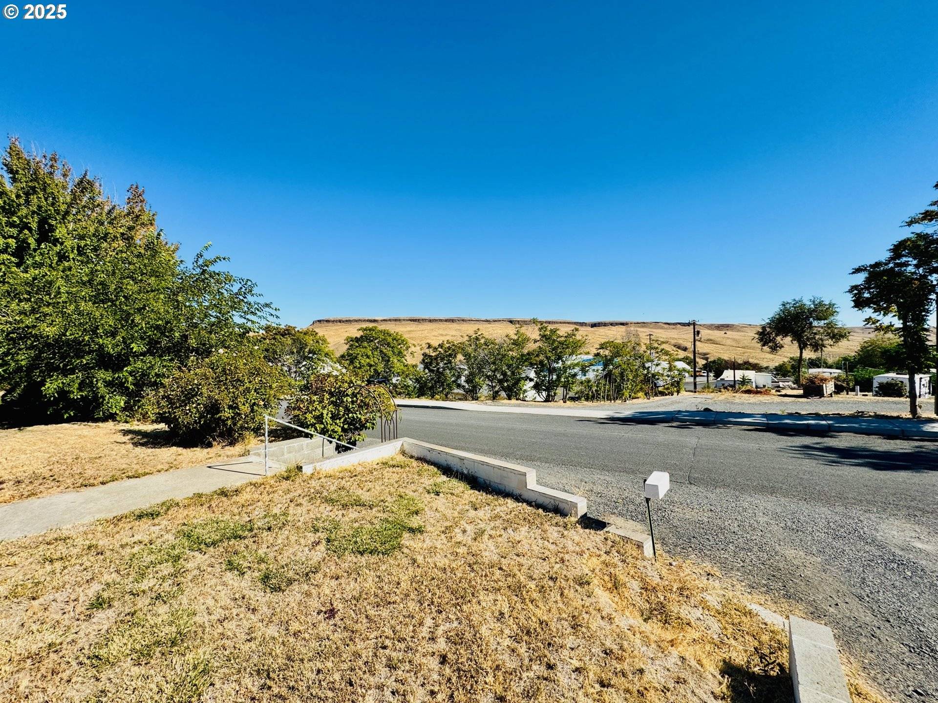 Arlington, OR 97812,1275 W 1ST ST