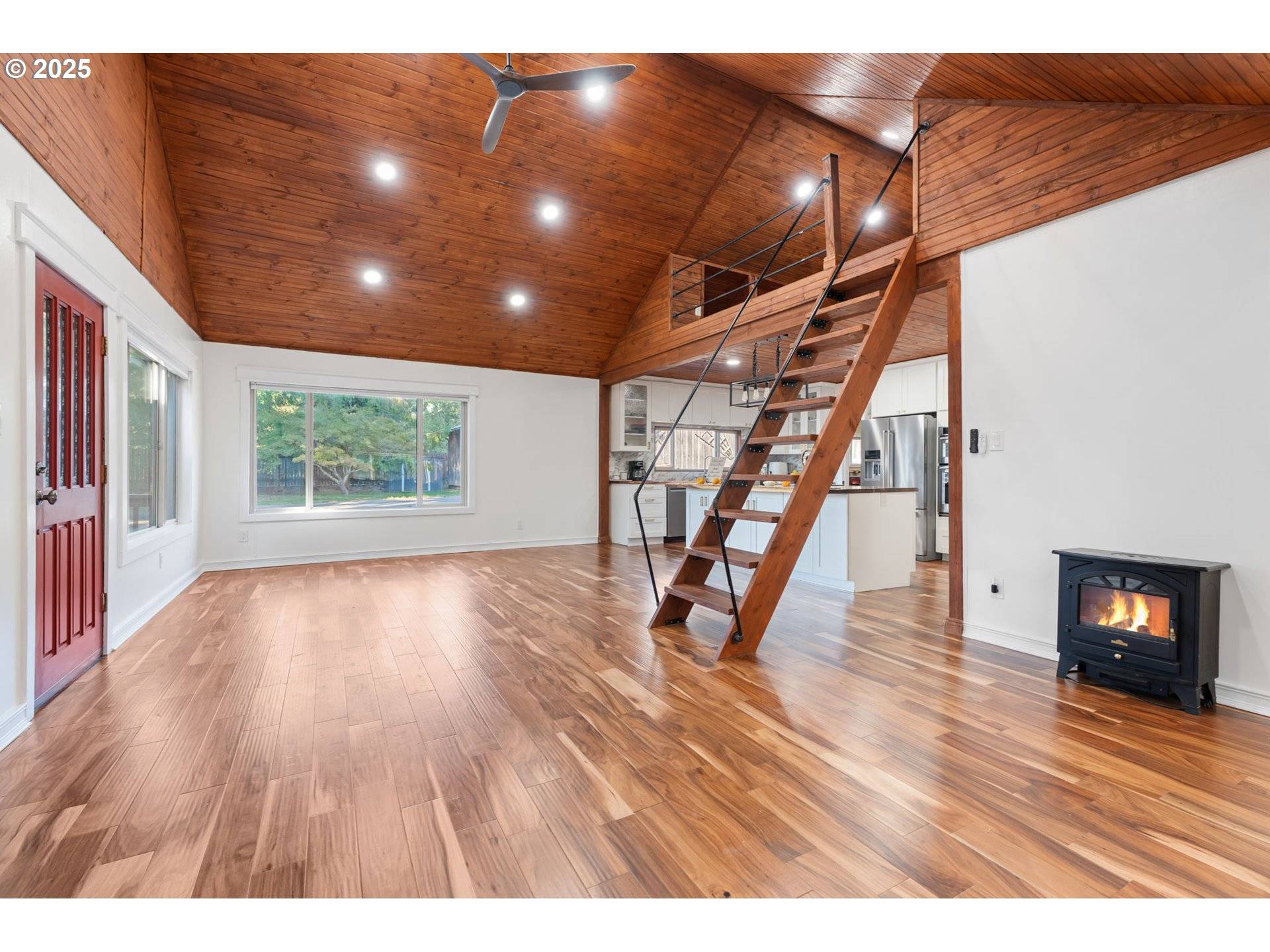 Chehalis, WA 98532,106 PATTEE RD