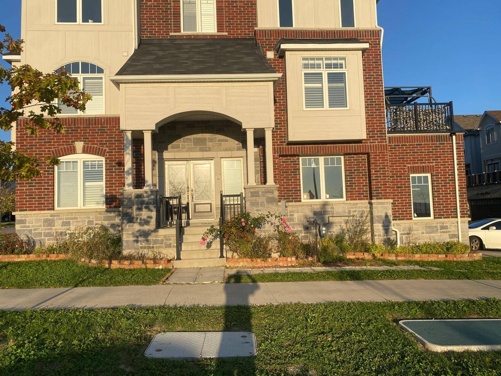 Ajax, ON L1Z 0T1,1 Mortlock ST E