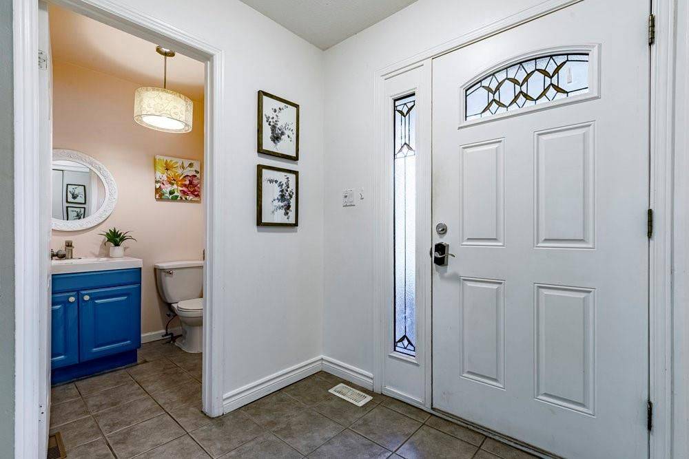 Hamilton, ON L9A 5B5,300 CRERAR DR