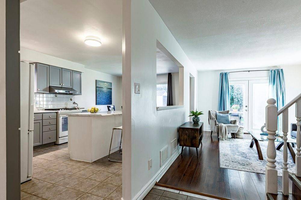 Hamilton, ON L9A 5B5,300 CRERAR DR