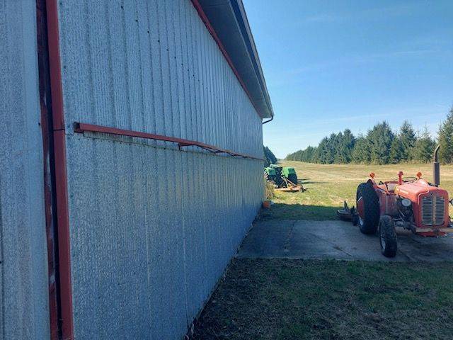 Mapleton, ON N0G 1A0,7174 Highway 6 N/A