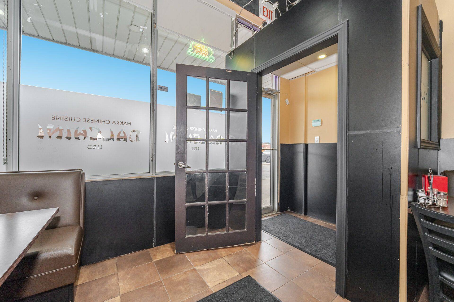 Brampton, ON L6P 2K8,4525 Ebenezer RD #9