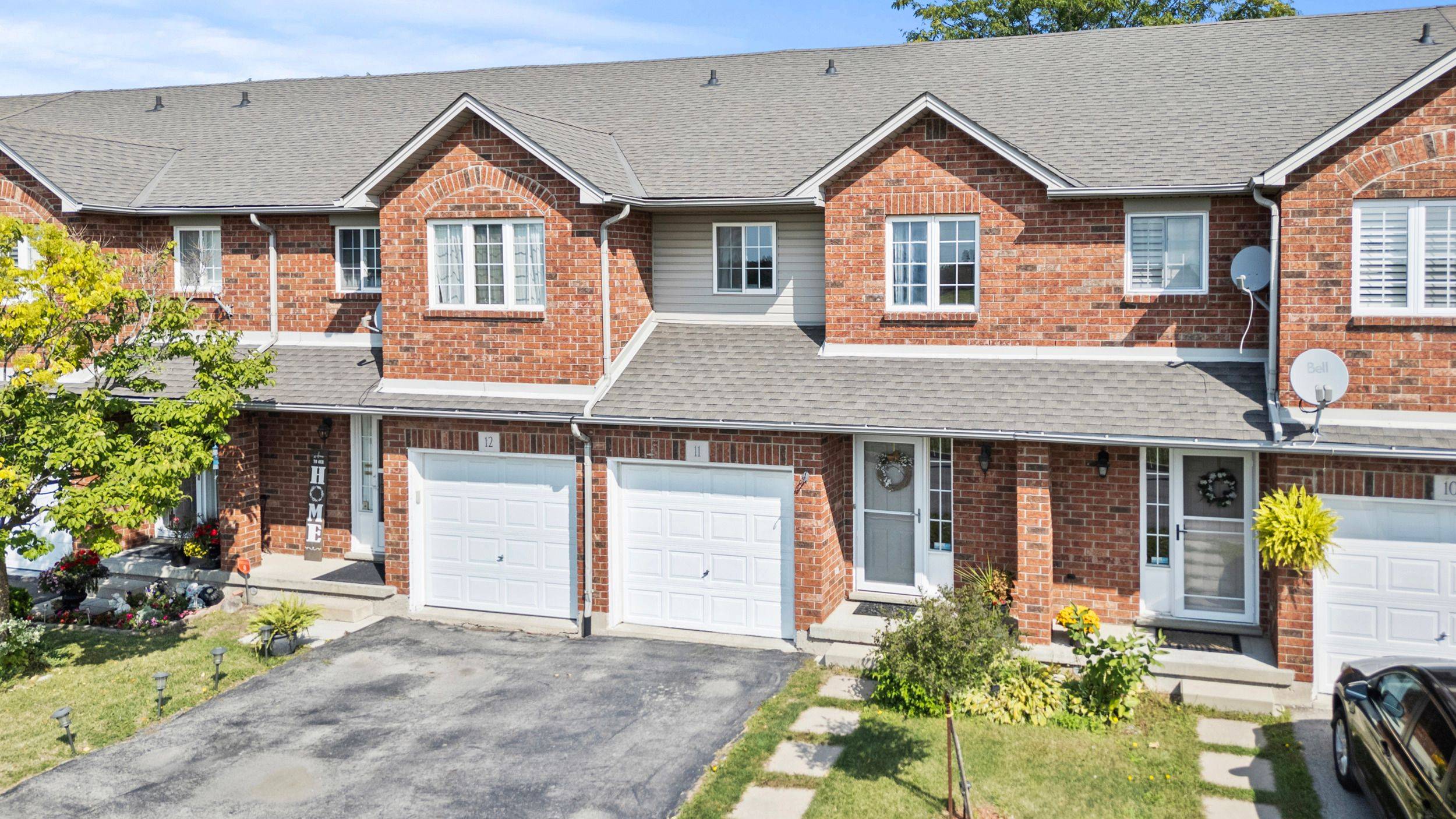 Hamilton, ON L8W 3Y6,1860 Upper Gage AVE #11