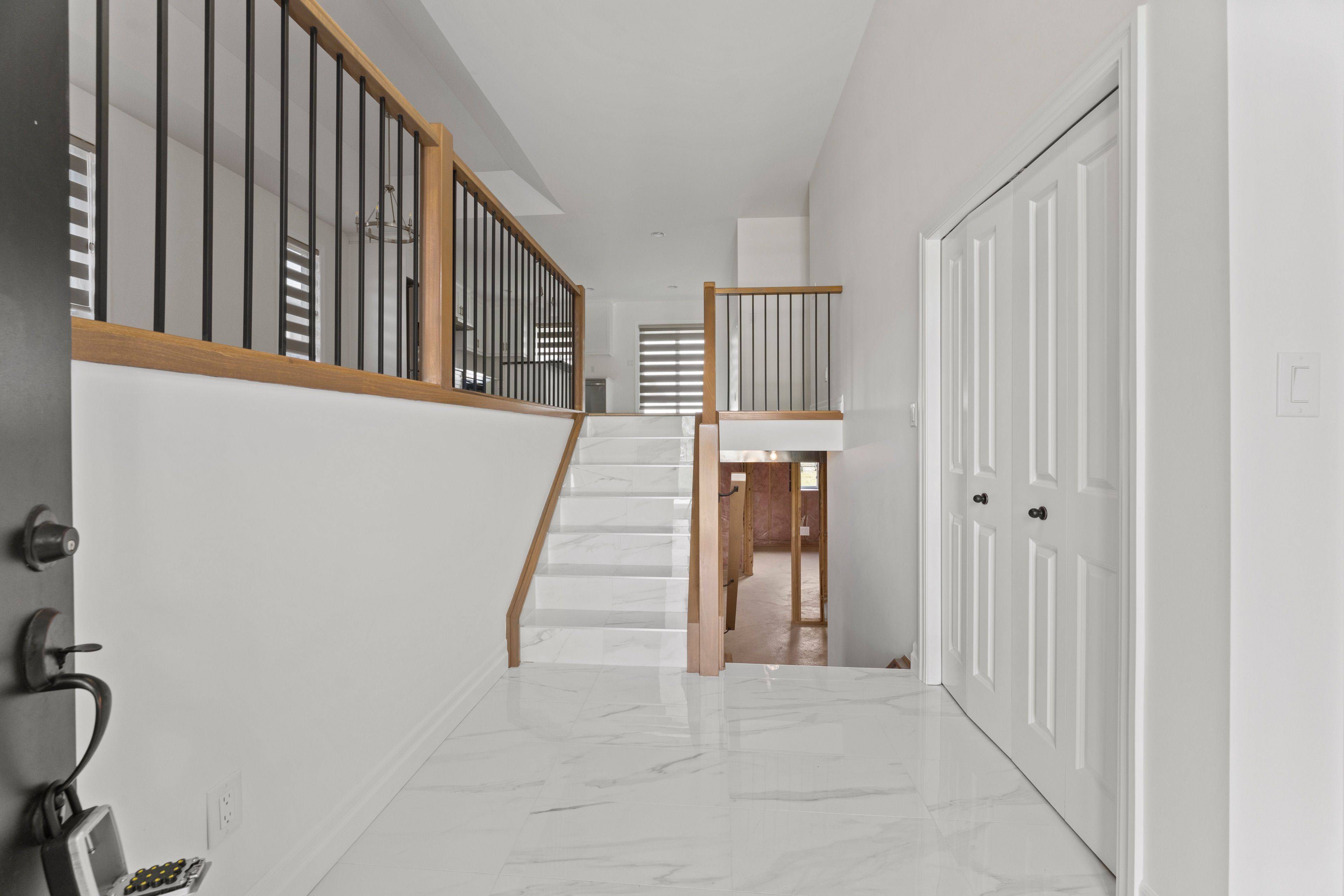 Amherstburg, ON N9V 4A4,22 Kingsbridge DR