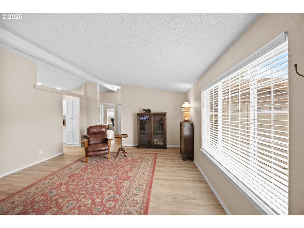 Canyonville, OR 97417,145 SAMANTHA WAY