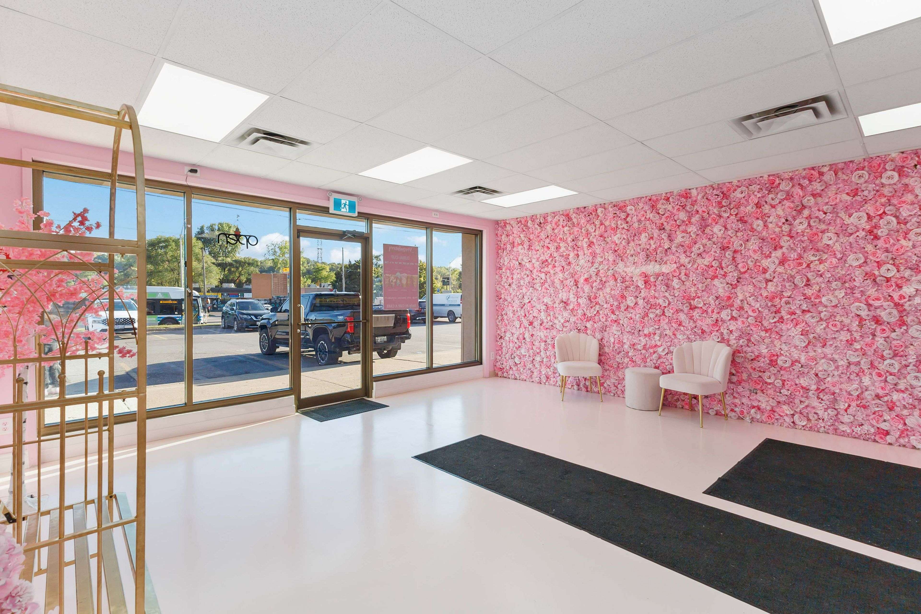 London South, ON N5Z 3J1,920 Commissioners RD #122