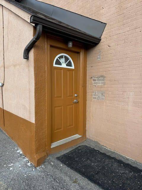 Mckellar Heights - Glabar Park And Area, ON K1Z 5A2,874 Clyde AVE #1