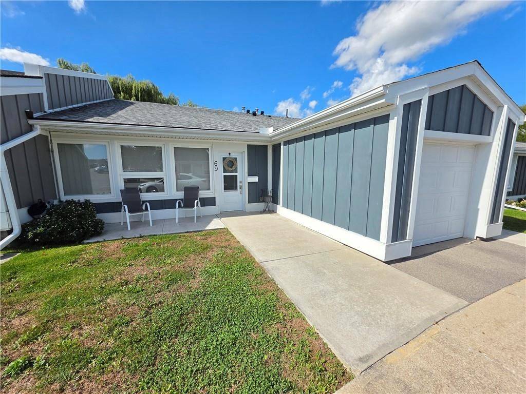 Hamilton, ON L9B 1T8,69 Gates LN