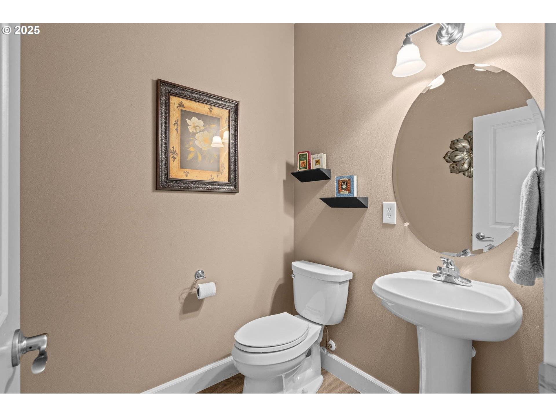 Camas, WA 98607,5717 NW 26TH AVE