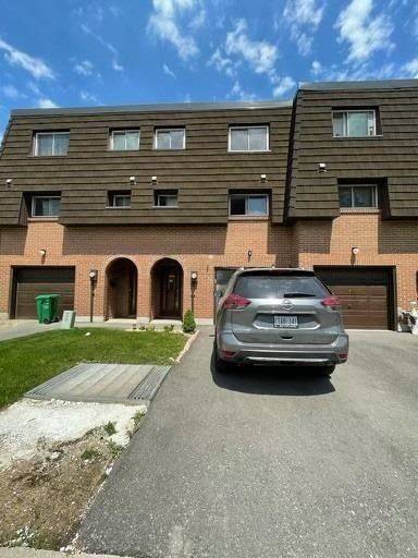 Brampton, ON L6T 1W7,160 Darras CT