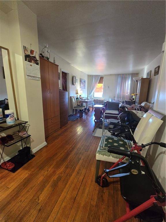 Brooklyn, NY 11229,2922 Nostrand AVE #5C
