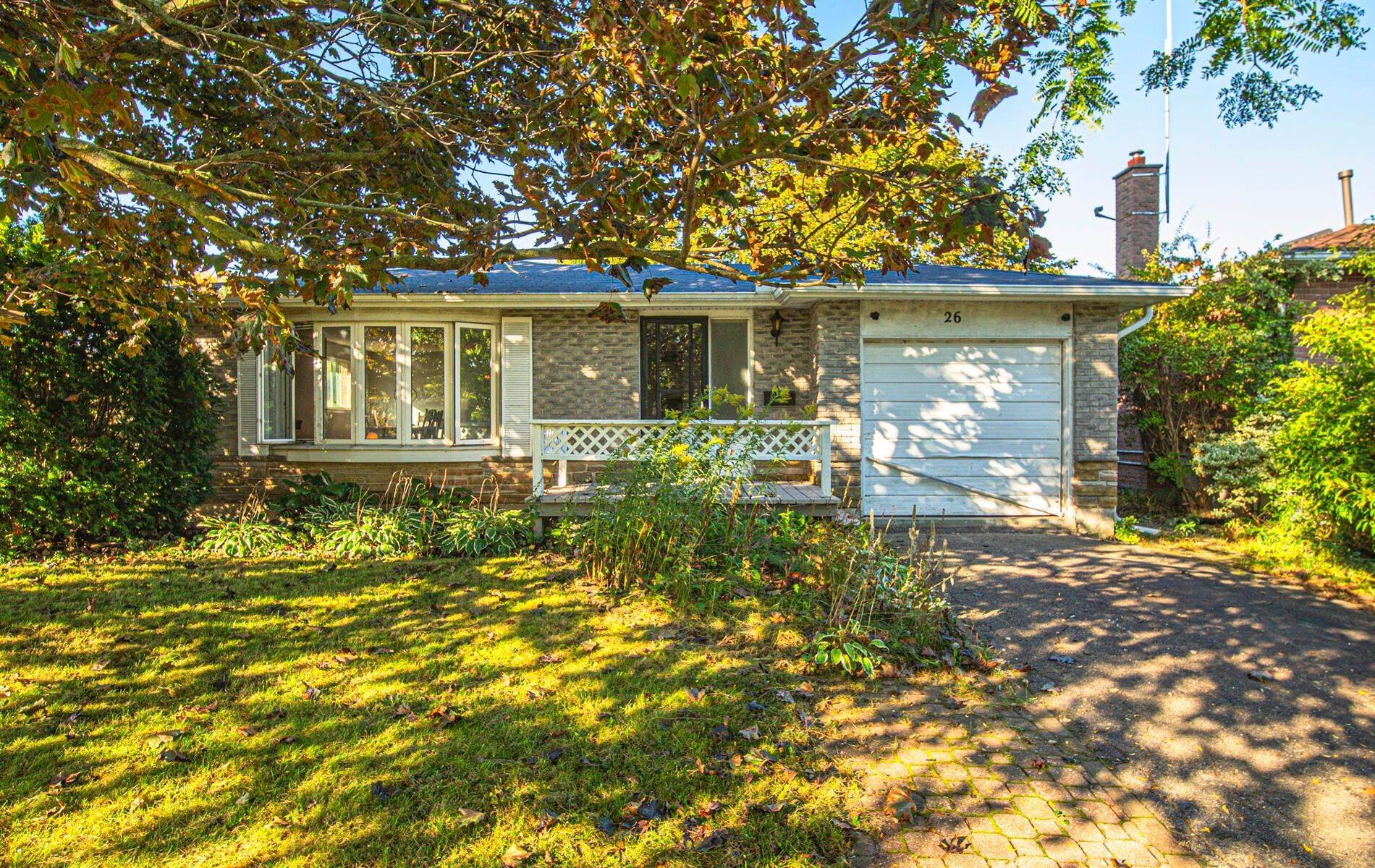 Ajax, ON L1S 3J3,26 Slater CRES