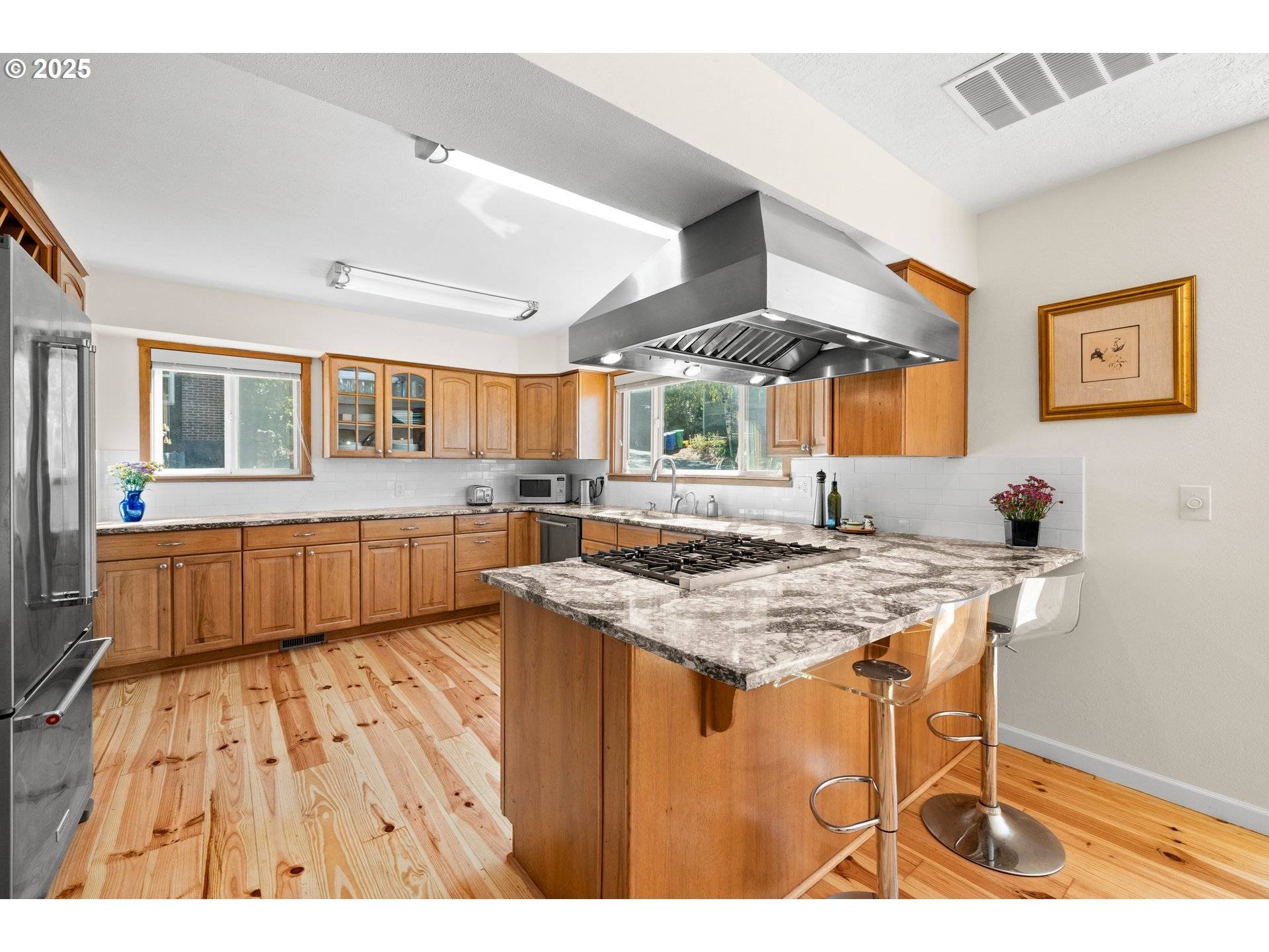 Portland, OR 97239,2245 SW MARTHA ST