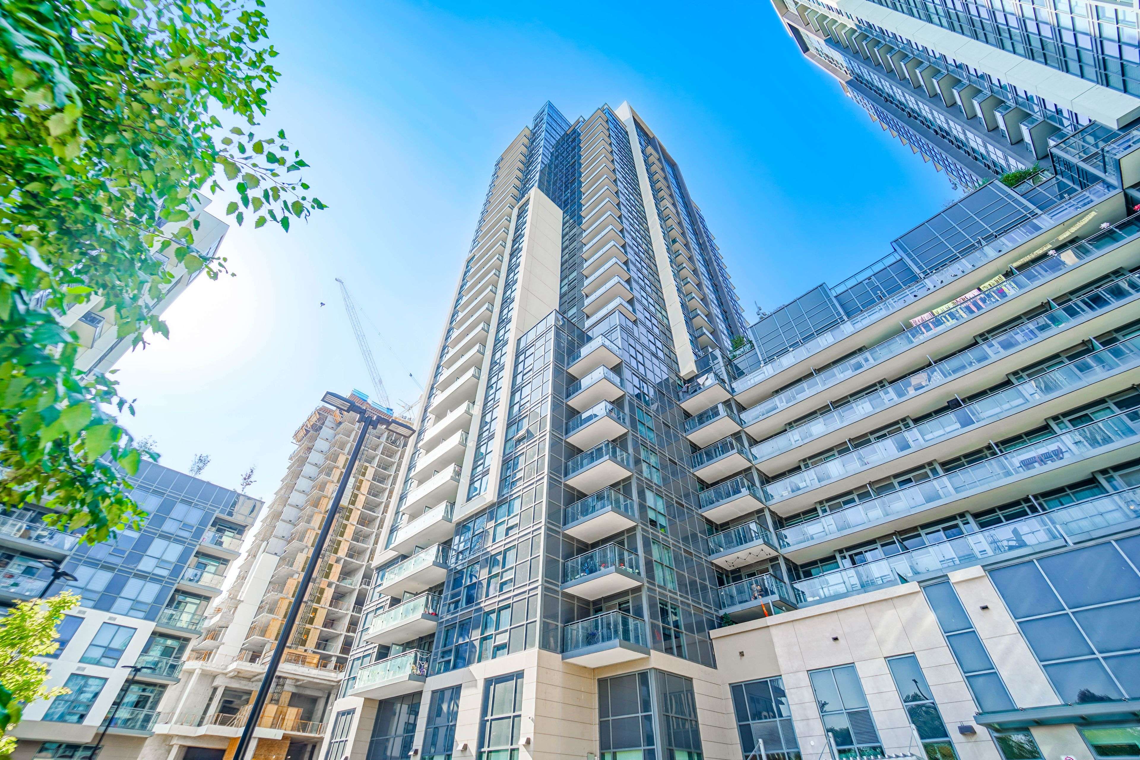 Toronto E09, ON M1G 0A9,20 Meadowglen PL #226