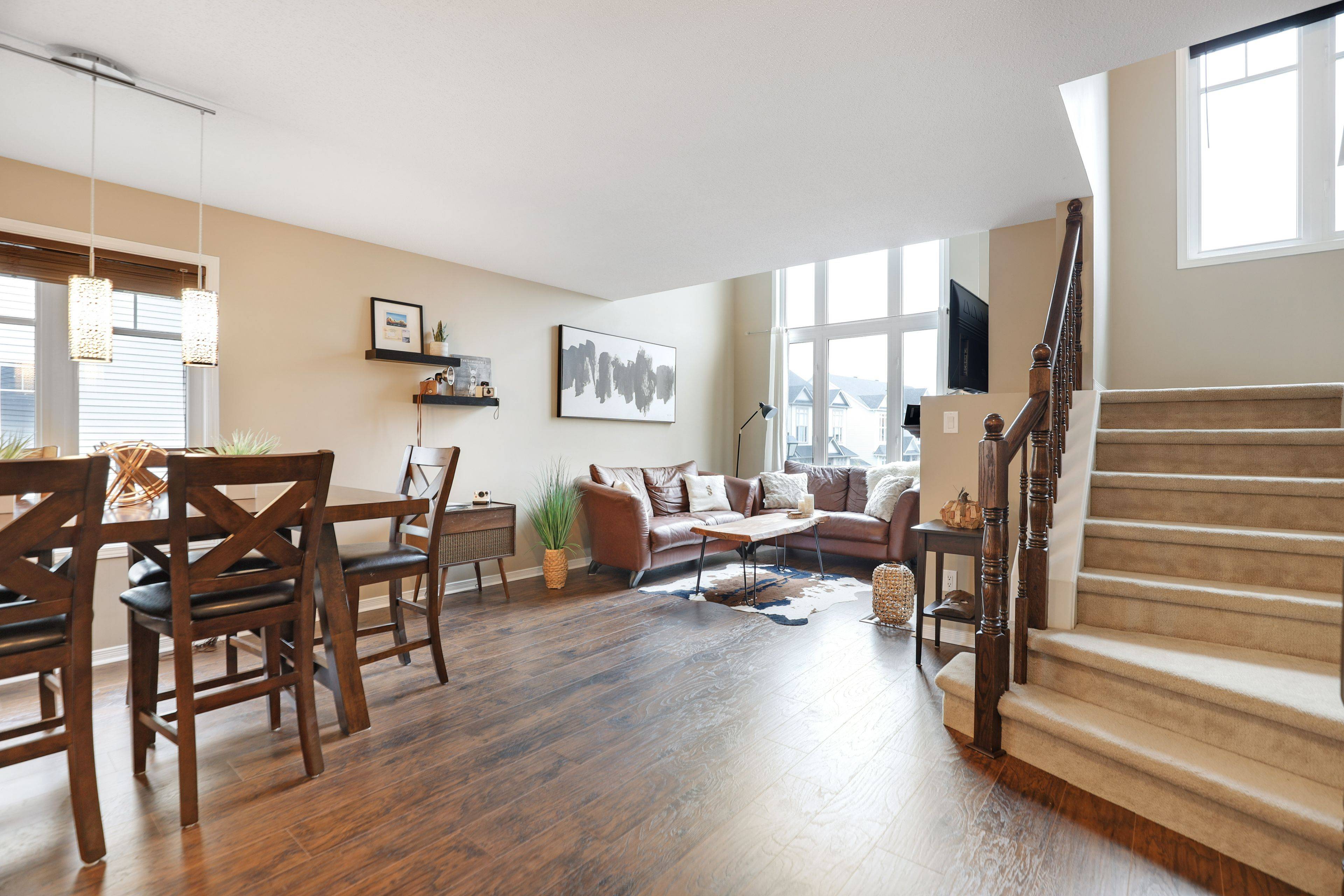 Orleans - Convent Glen And Area, ON K1W 0G3,382 Galston Private #24