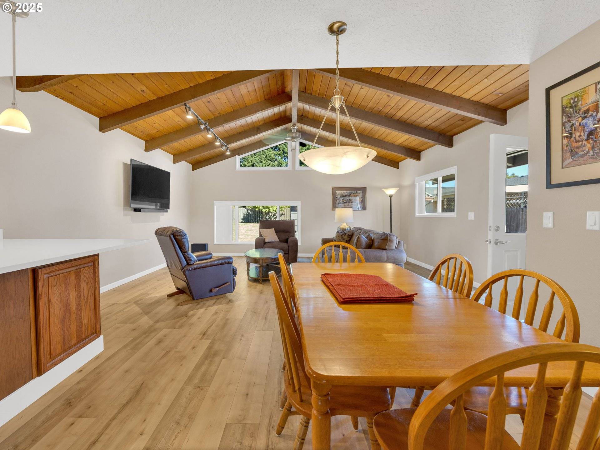 Portland, OR 97233,14035 SE MAIN ST