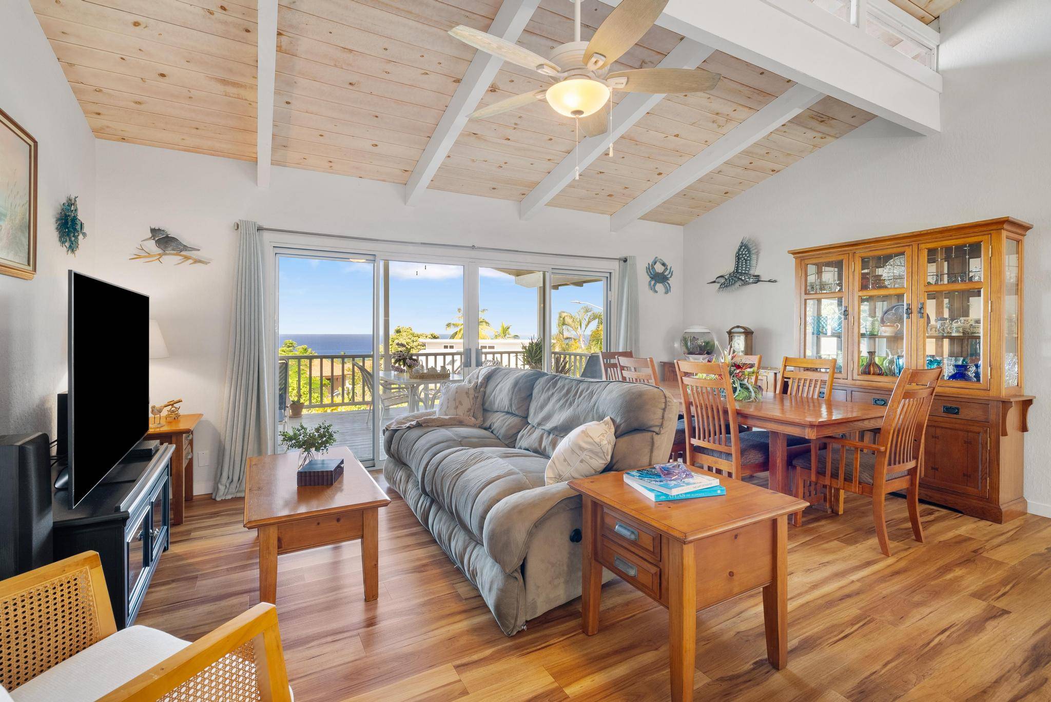 Kailua-kona, HI 96740,76-6253 KOKOOLUA WAY