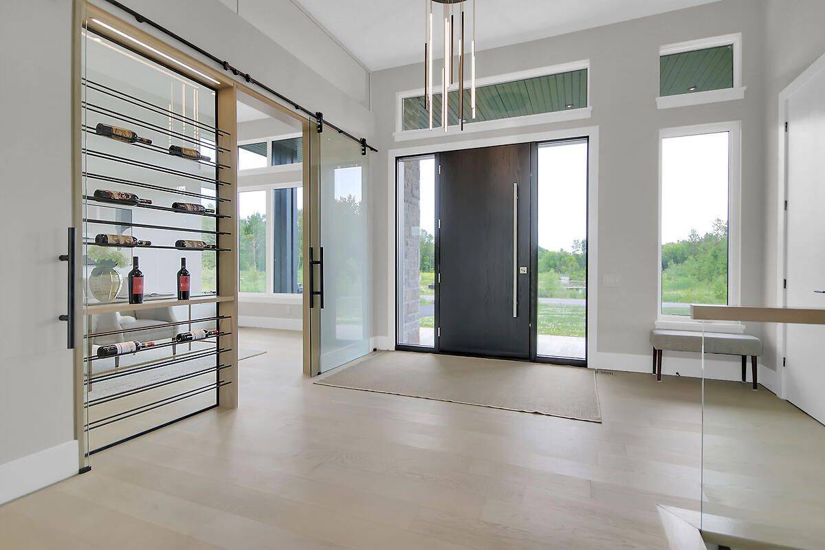 Greely - Metcalfe - Osgoode - Vernon And Area, ON K4P 0G6,1070 Green Jacket CRES