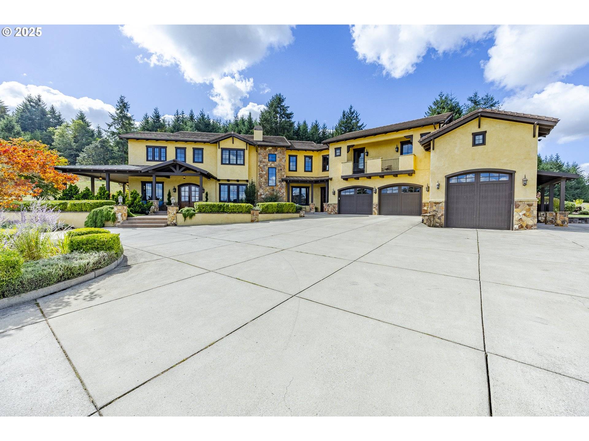 Eugene, OR 97402,27520 ERICKSON RD