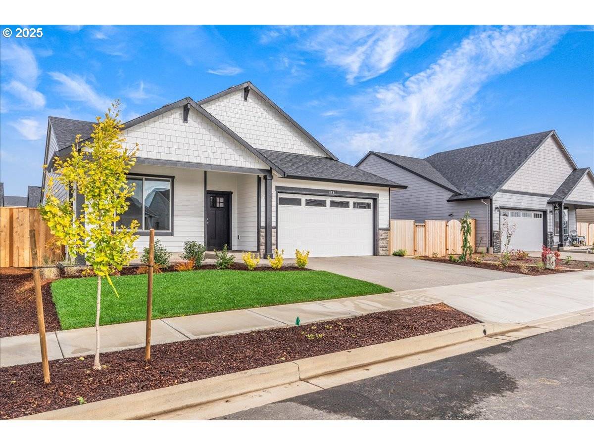 Carlton, OR 97111,858 E Wilson ST