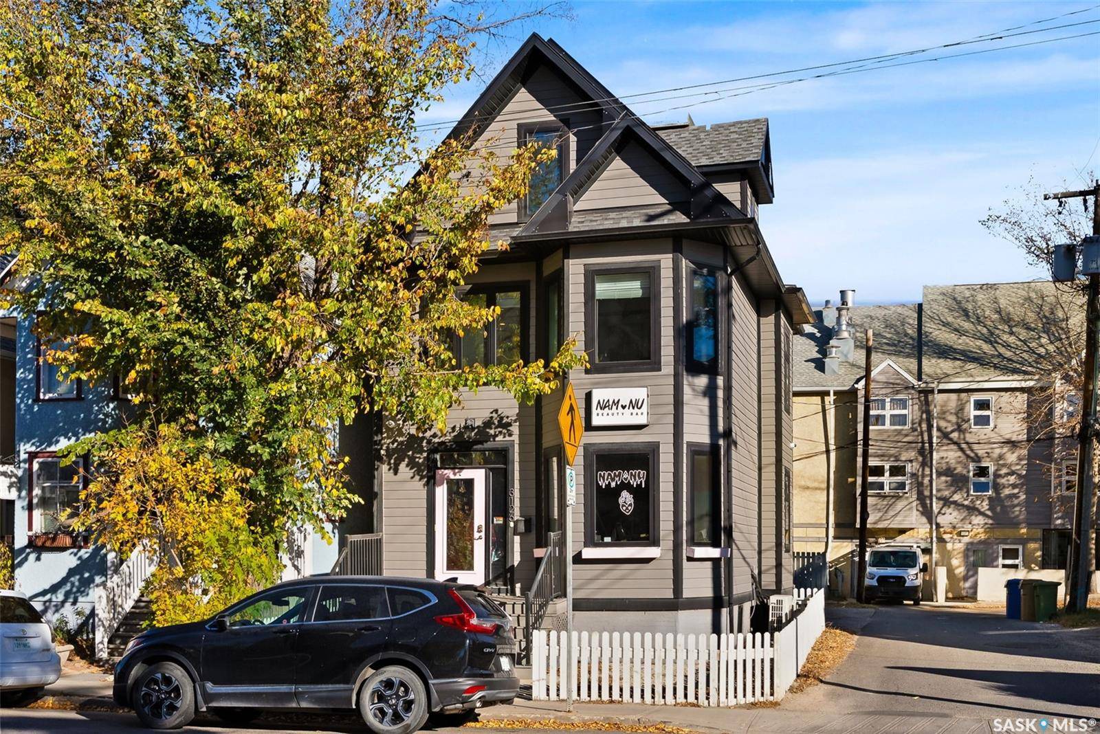 Regina, SK S4T 1P2,3126 13th AVENUE