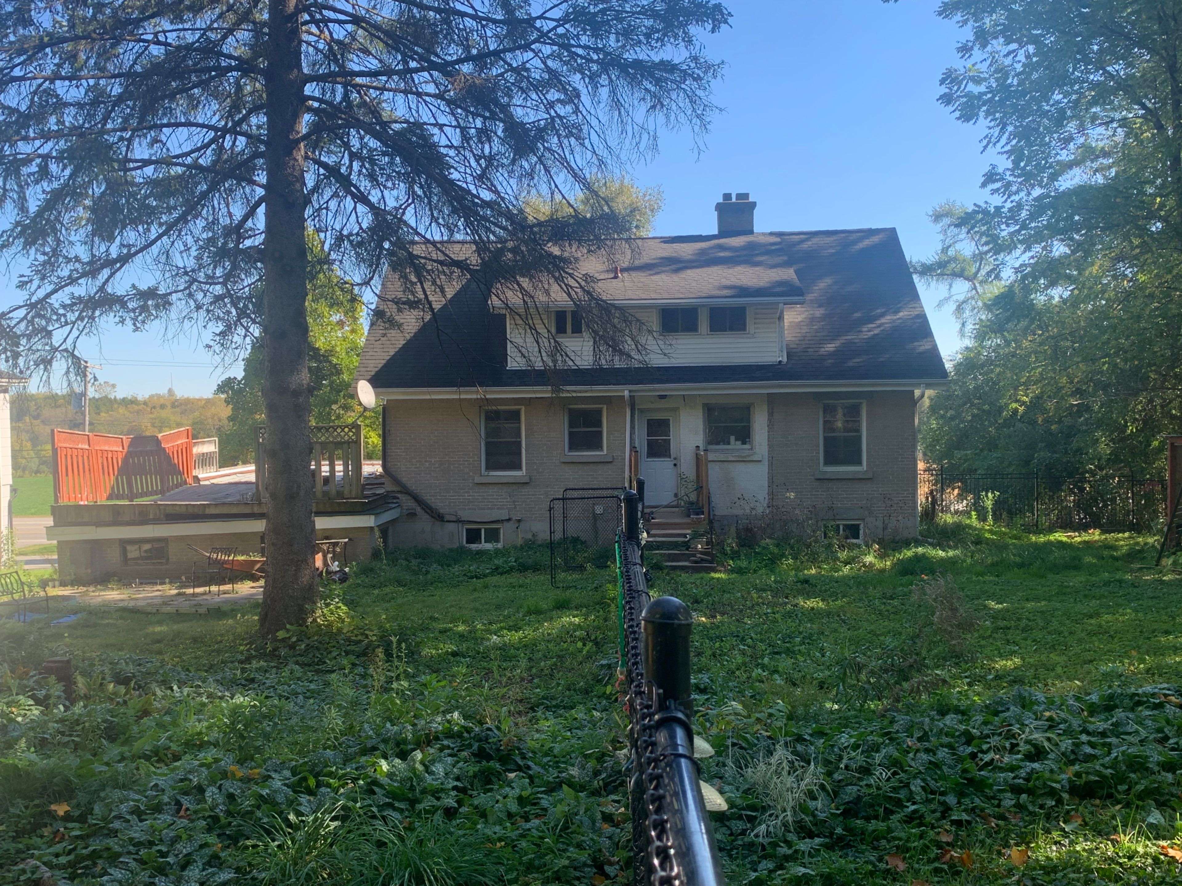 Guelph/eramosa, ON N1H 6J3,7244 Wellington Road 124 RD