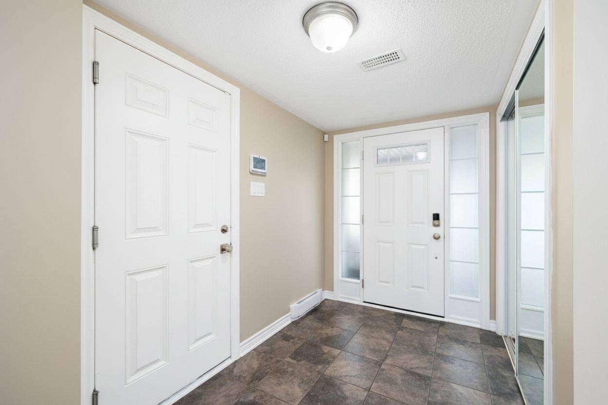 Kanata, ON K2M 0L9,601 Foxlight CIR