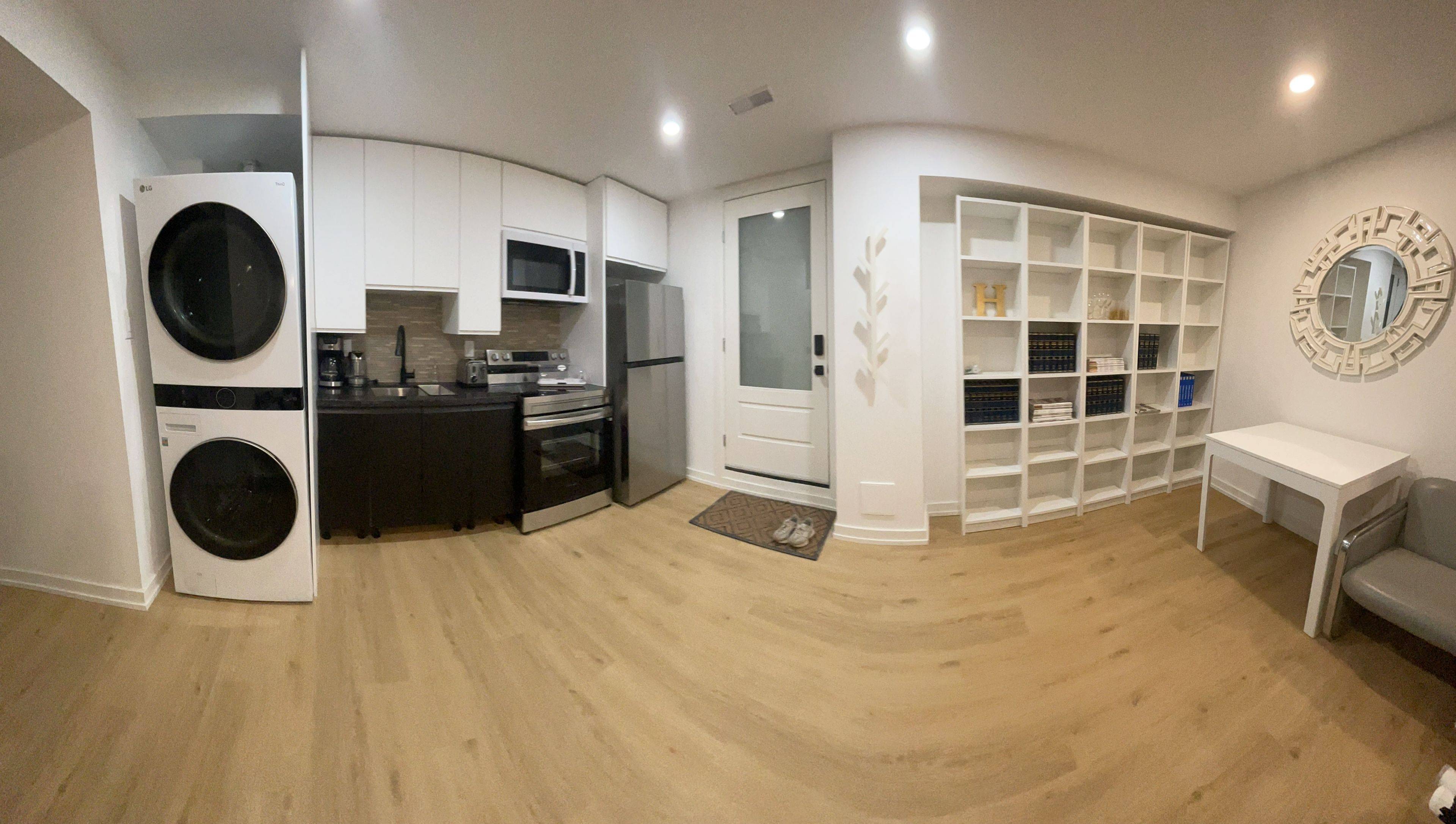 Toronto E10, ON M1C 2P9,183 Island RD #B2