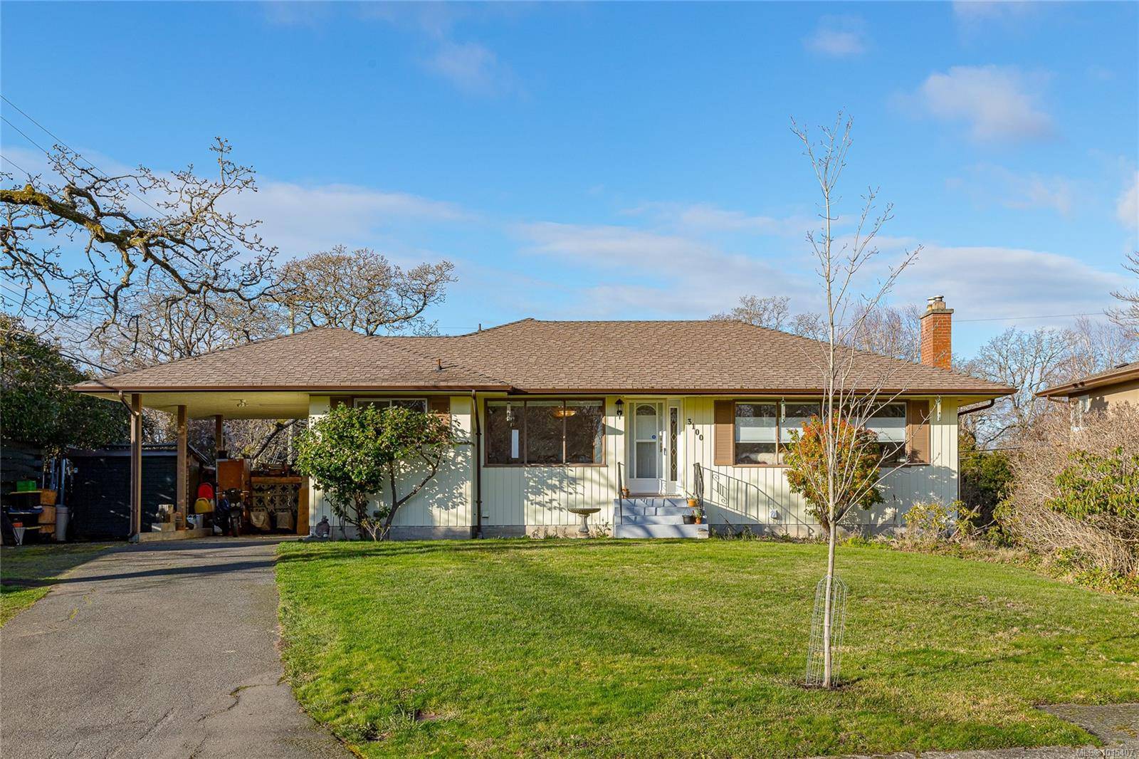 Oak Bay, BC V8P 5B7,3100 Woodburn Ave