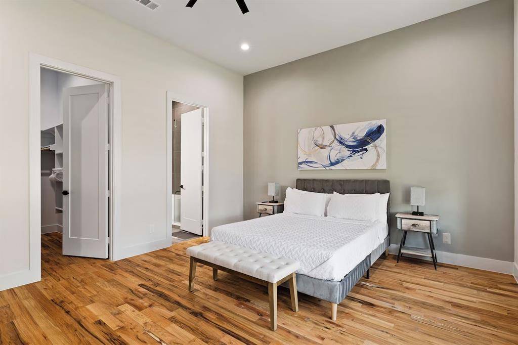 Dallas, TX 75206,5942 Prospect Avenue