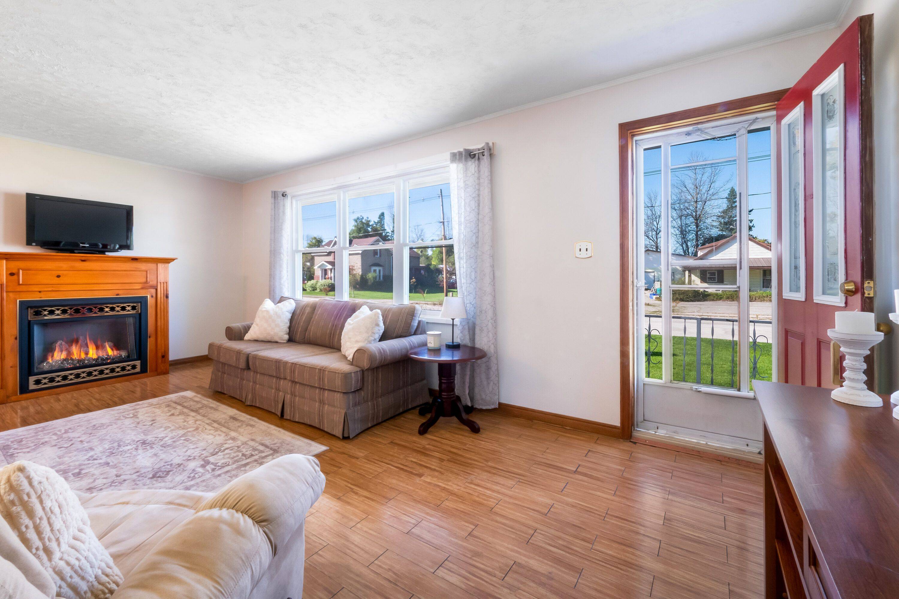 South Bruce Peninsula, ON N0H 2T0,507 McNaughton ST