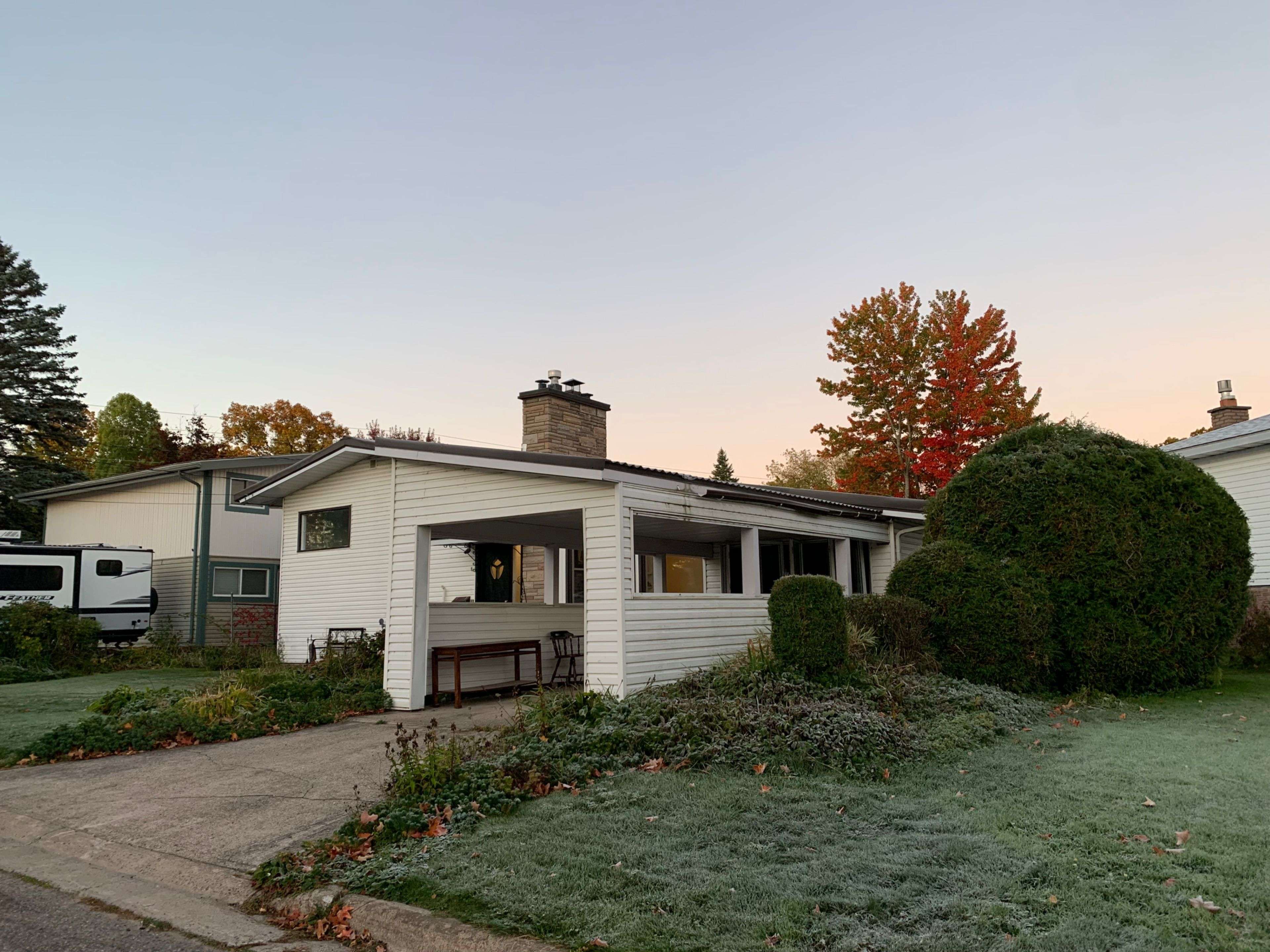 Sault Ste Marie, ON P6A 4Z7,9 Gravelle ST