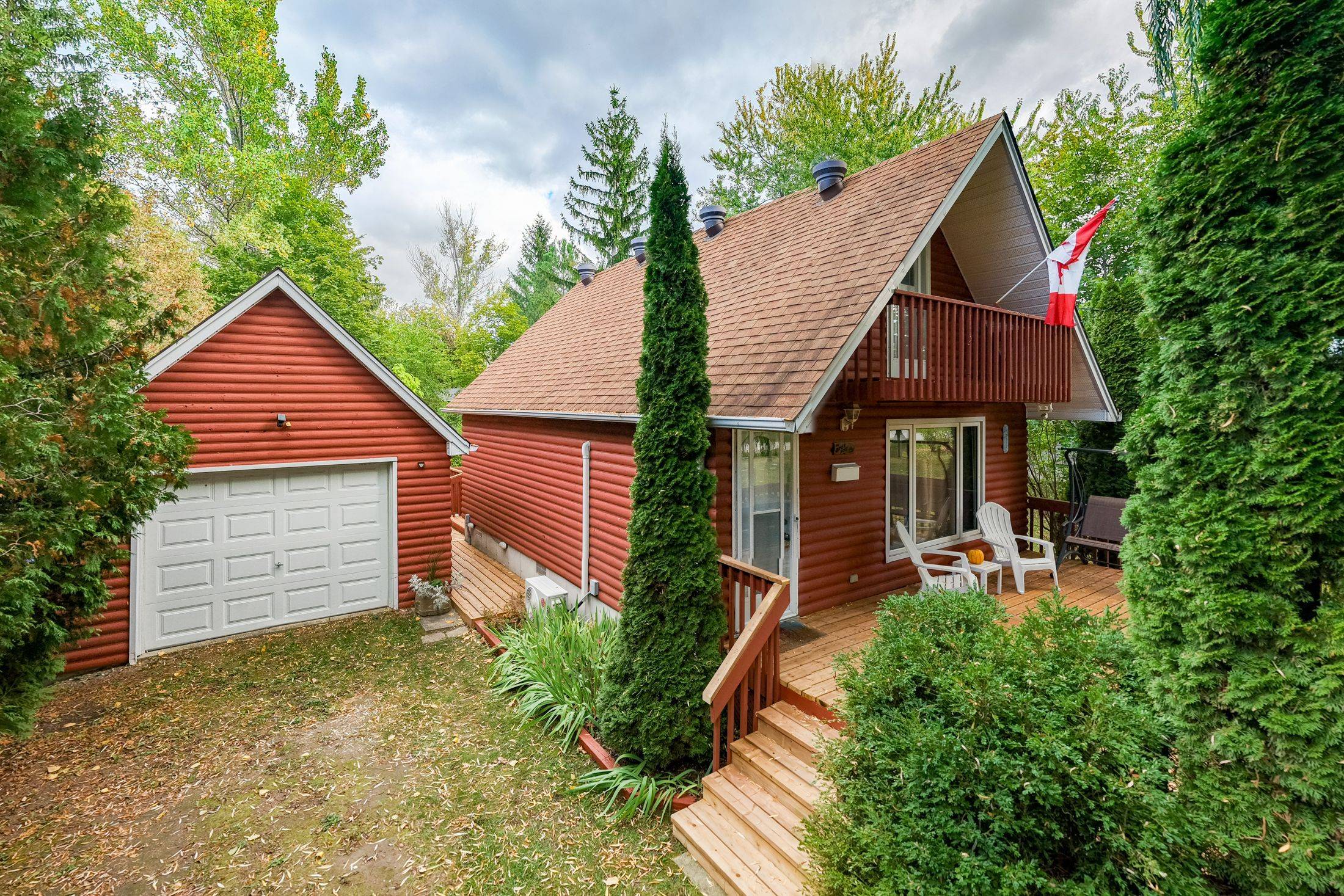 Bluewater, ON N0M 2T0,33742 Staffa RD