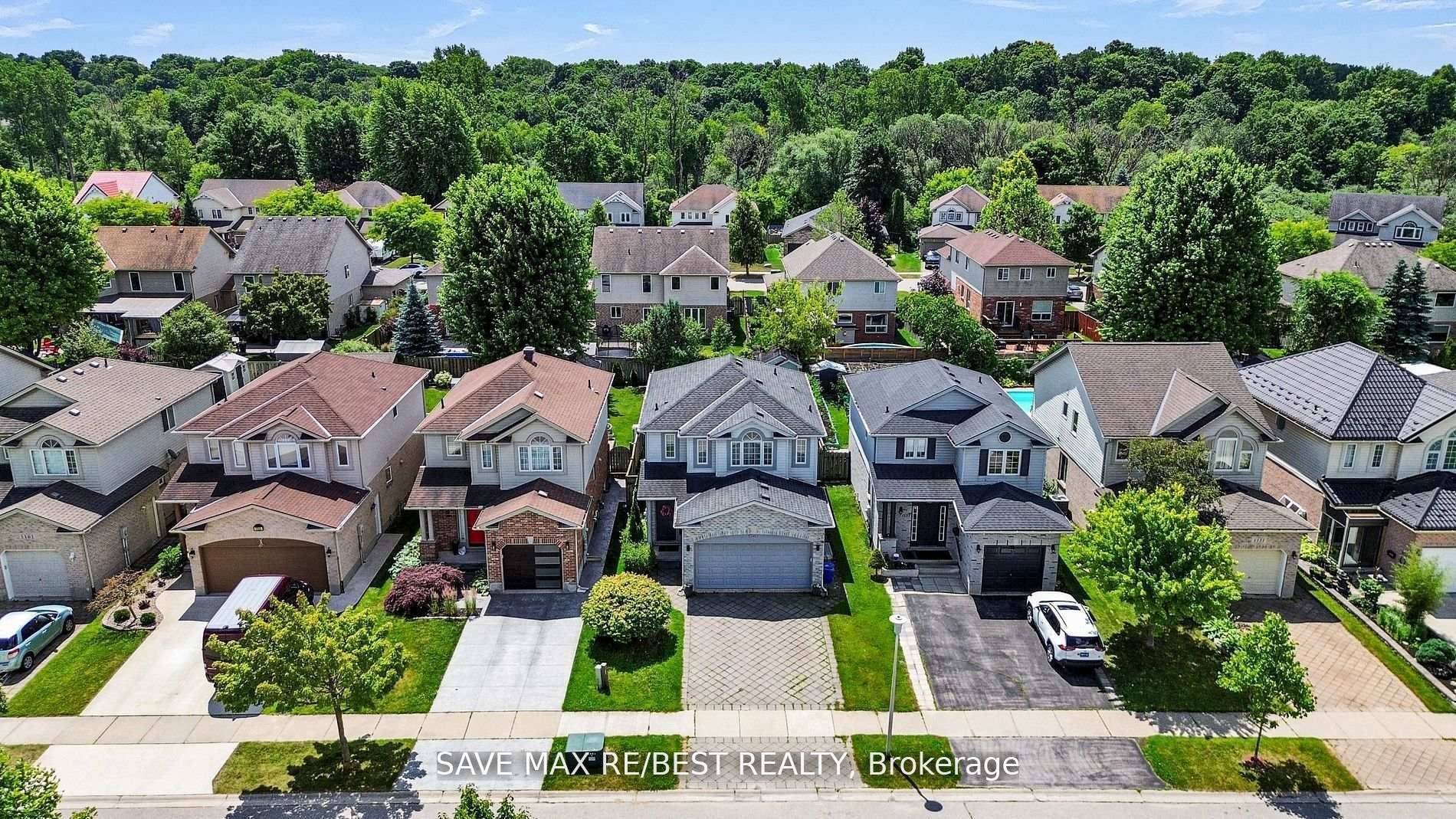 London East, ON N5Y 5V3,1143 BLACKMAPLE DR