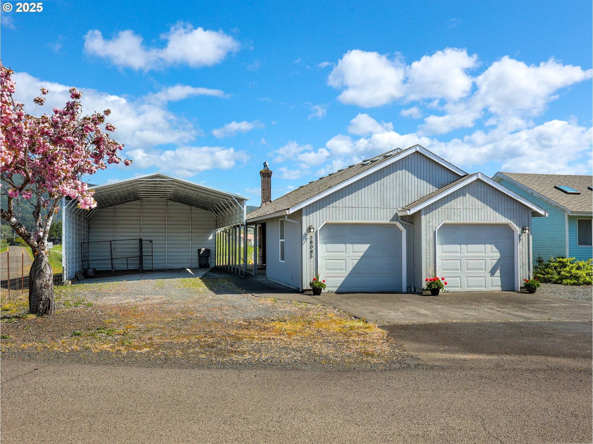 Nehalem, OR 97131,38085 ISLAND DR