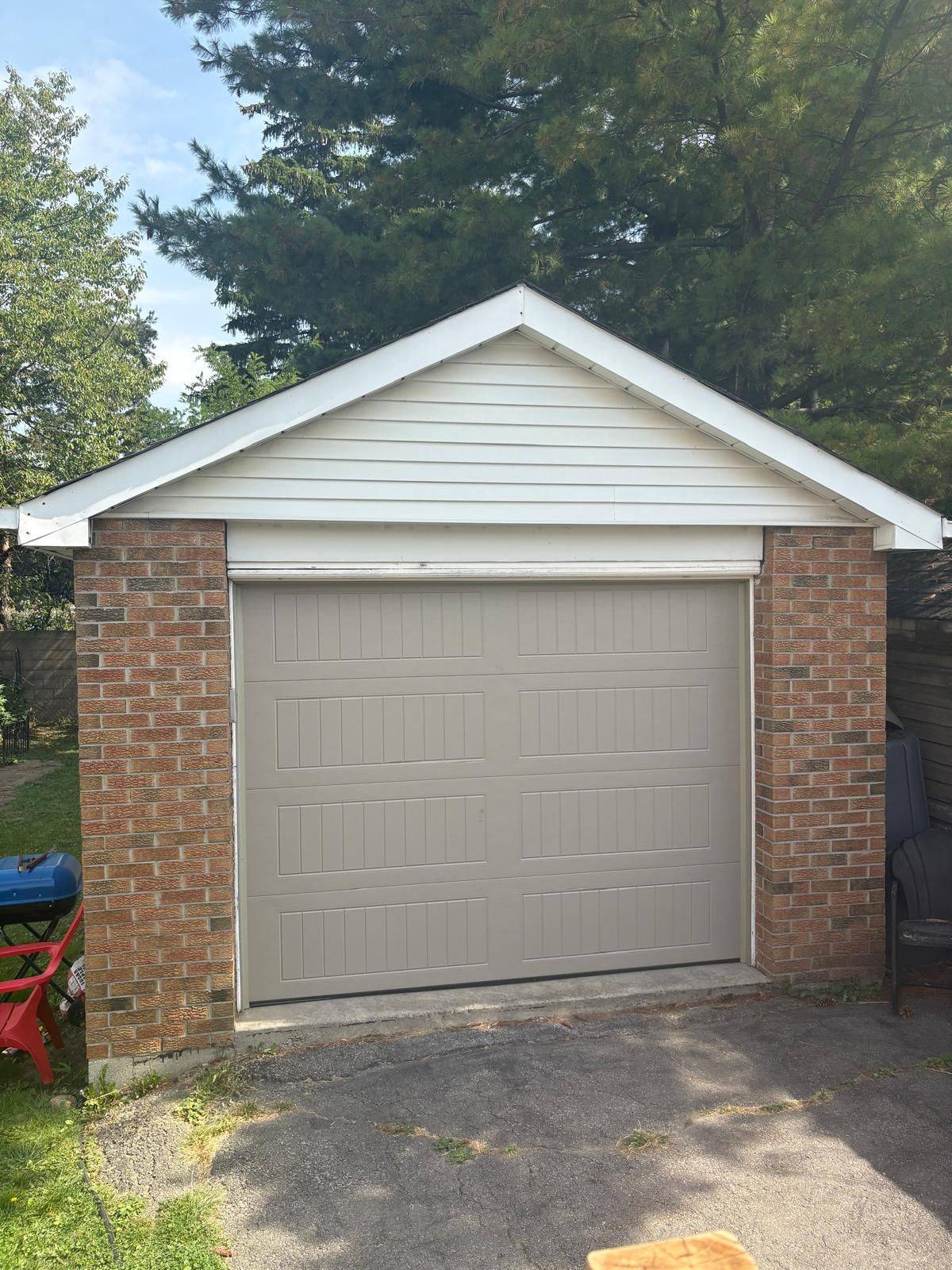 Toronto W03, ON M6E 4R5,627 McRoberts AVE