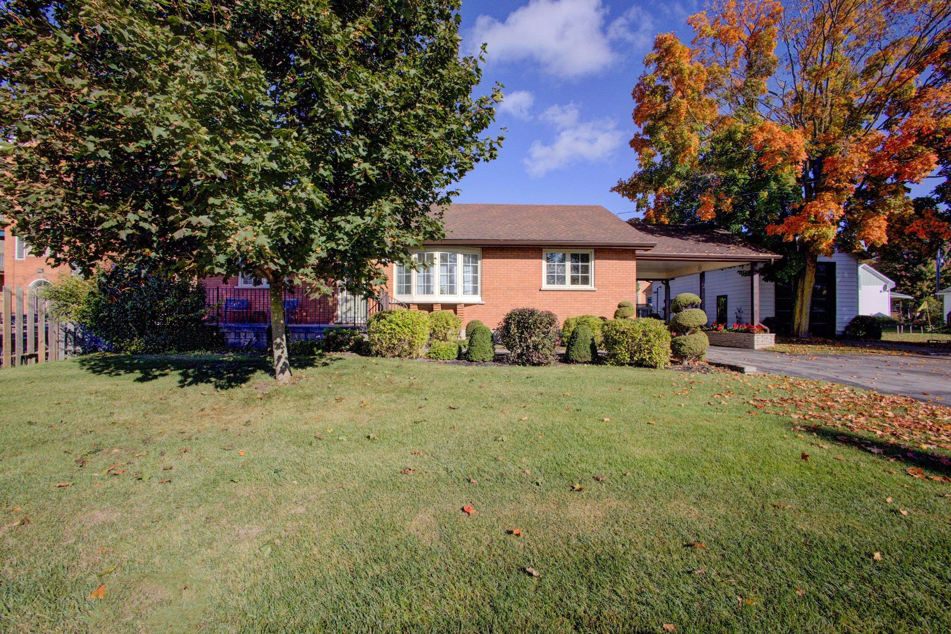 Arran-elderslie, ON N0H 2N0,22 John ST