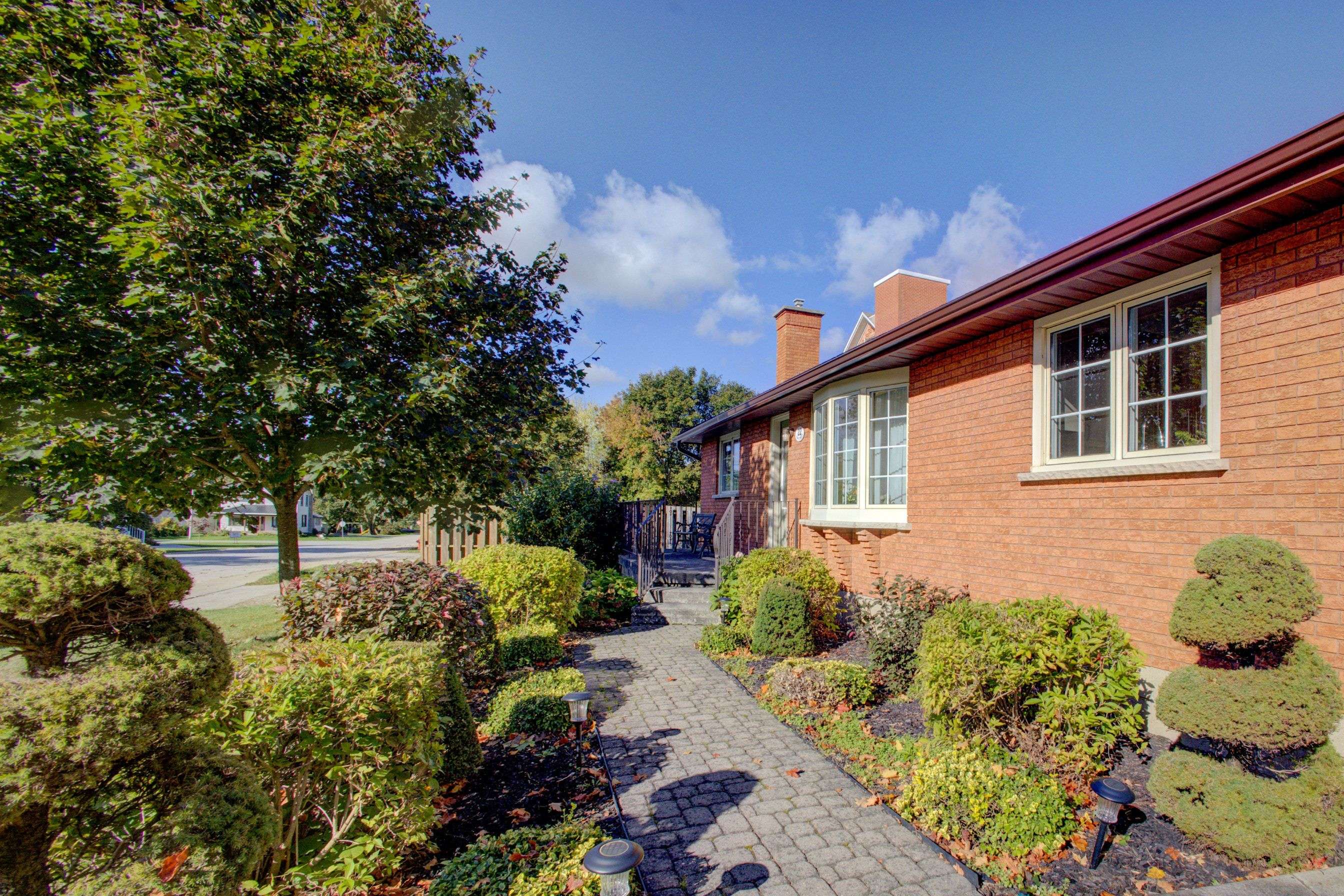 Arran-elderslie, ON N0H 2N0,22 John ST