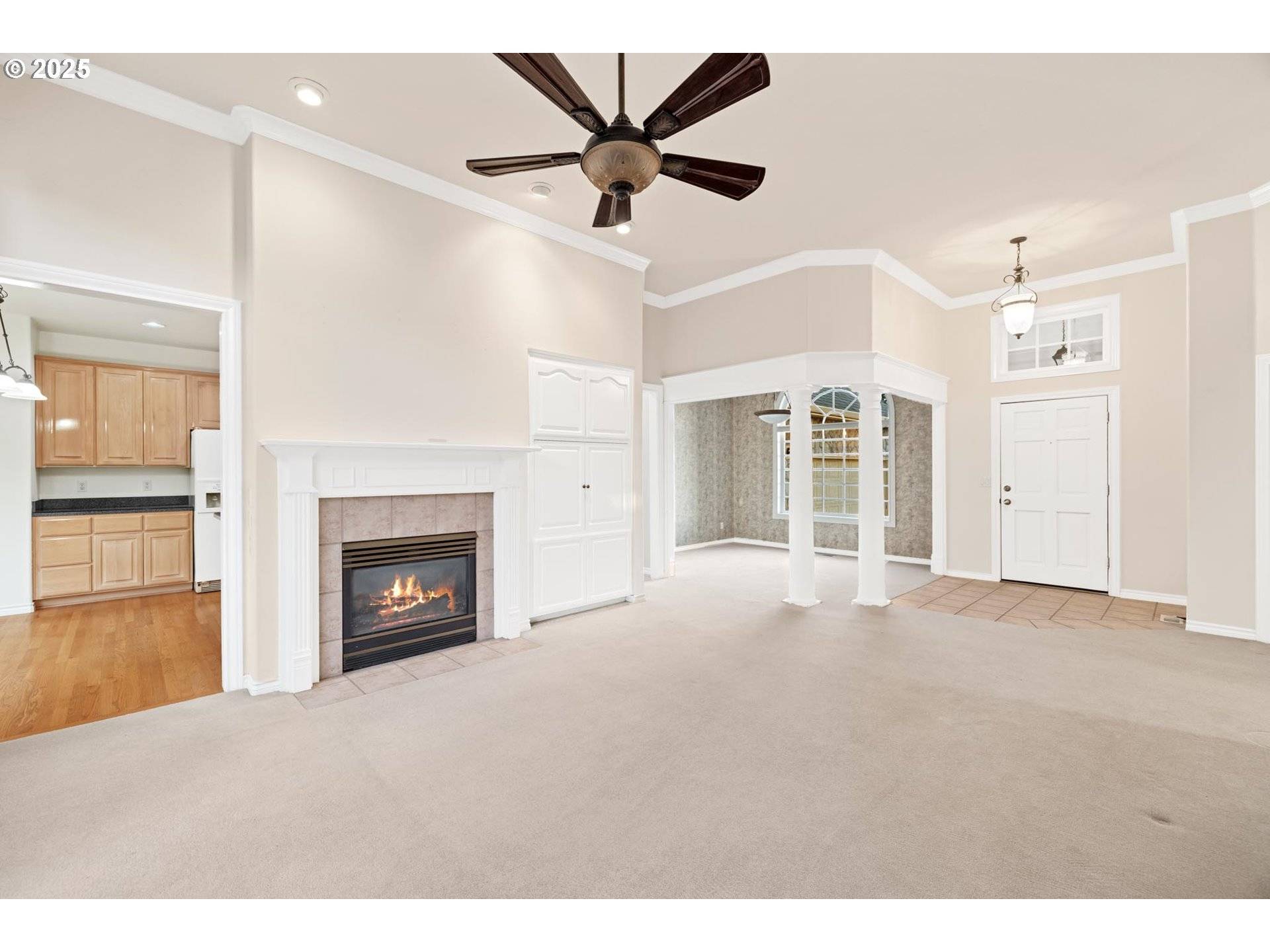 Silverton, OR 97381,215 AMES CT