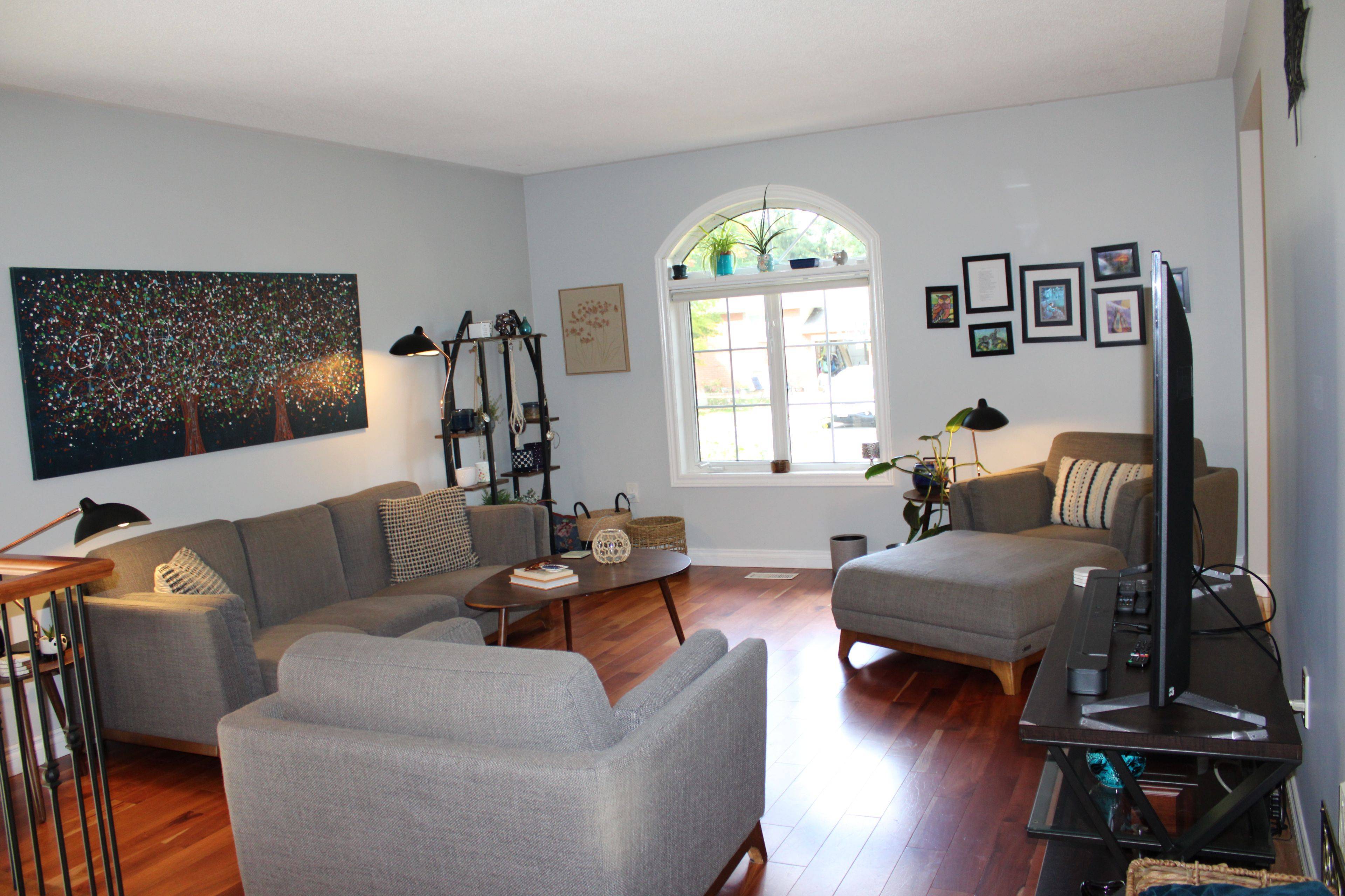 Adjala-tosorontio, ON L0M 1J0,47 Pine Park BLVD