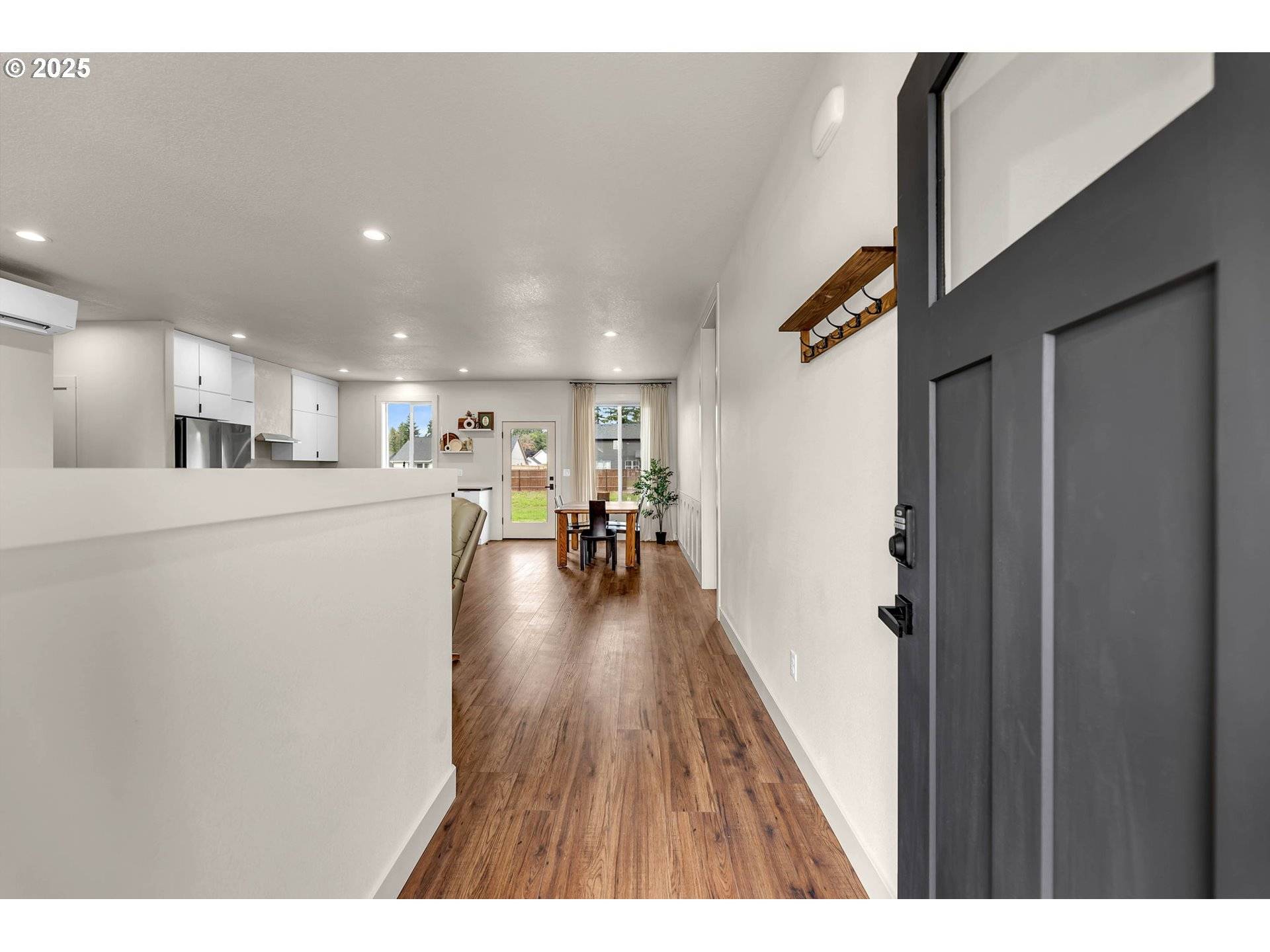 Yacolt, WA 98675,102 W OAK ST