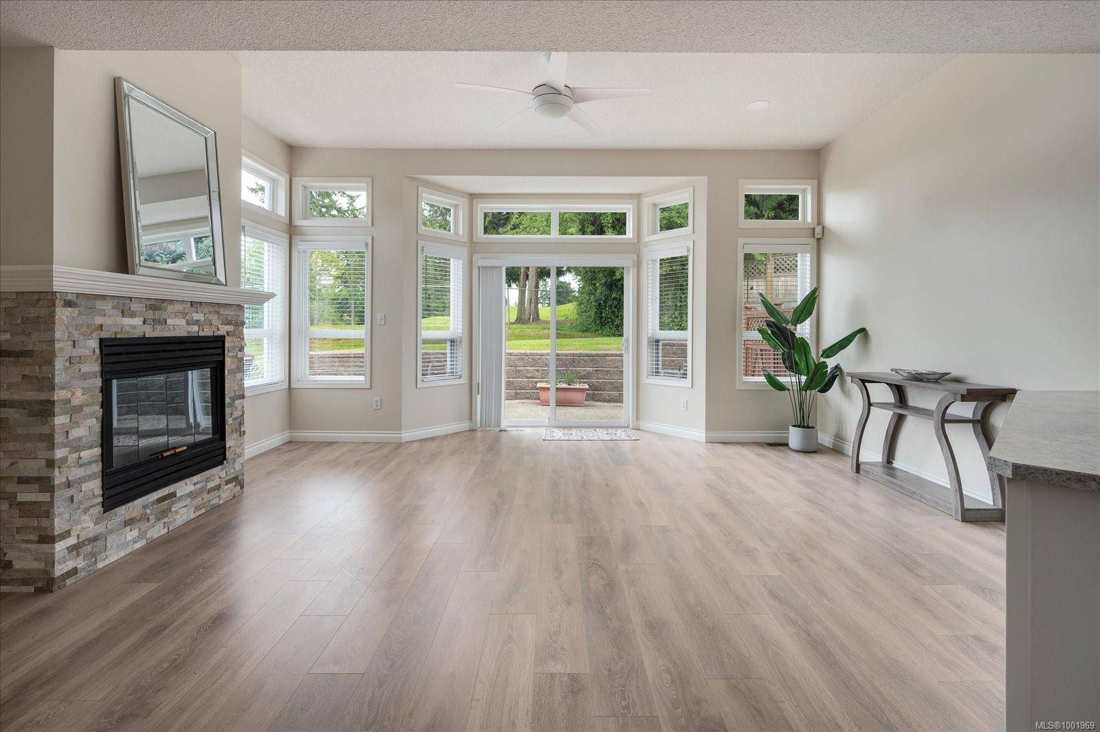 Nanaimo, BC V9T 5X8,2710 Keighley Rd