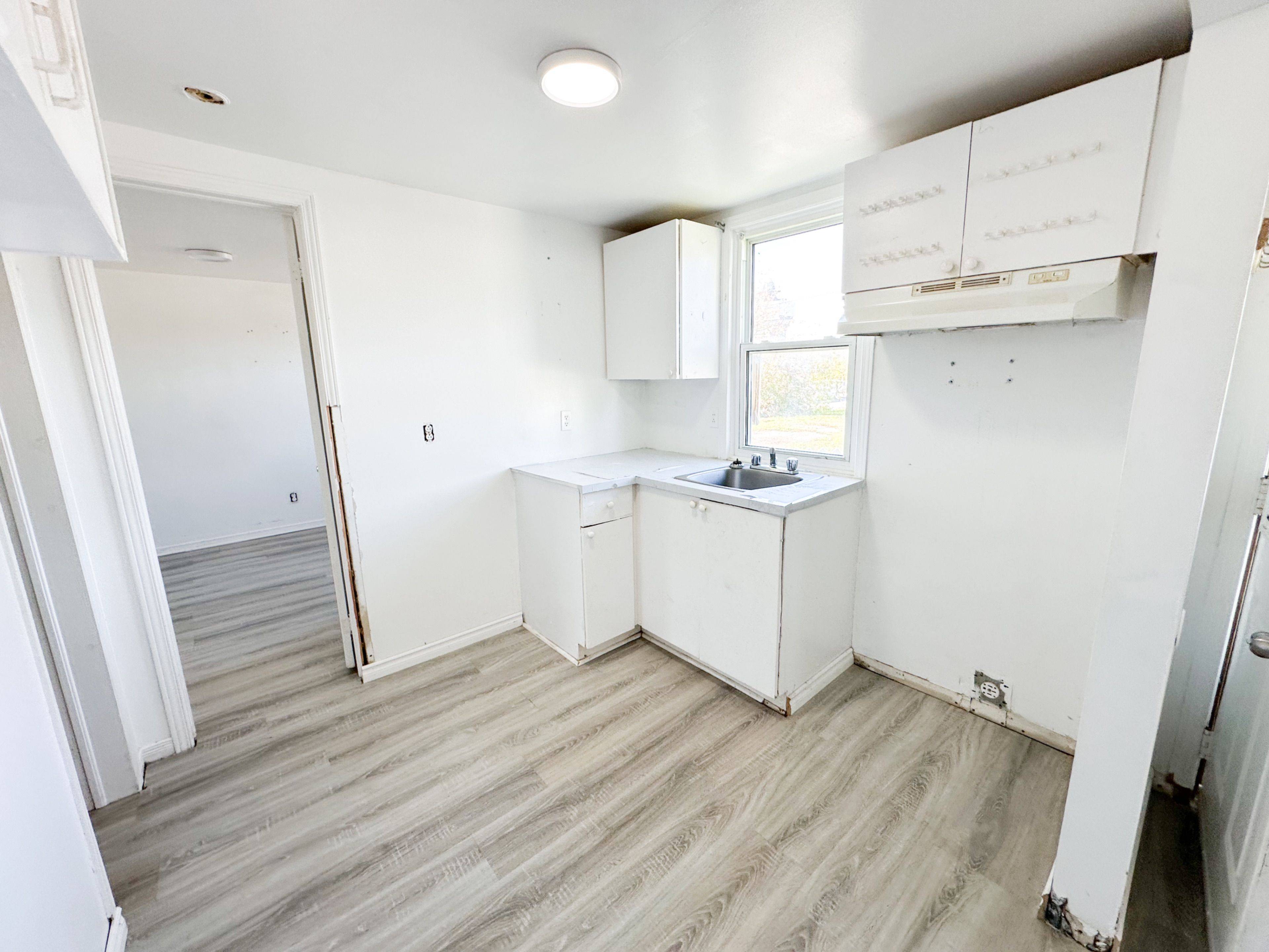 Quinte West, ON K8R 0B3,74 Aikins RD